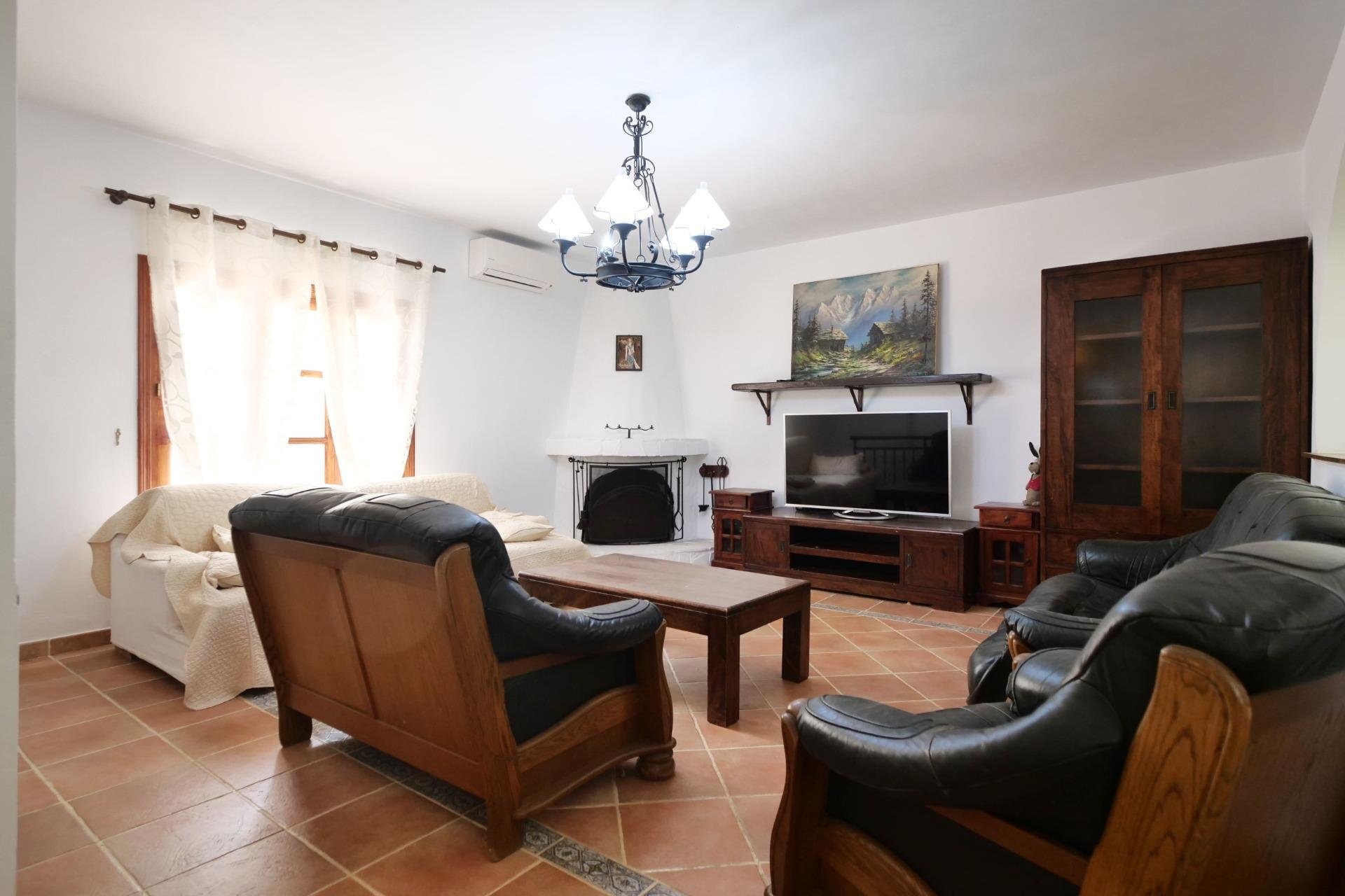 Resale - Chalet - Torrevieja - Los balcones