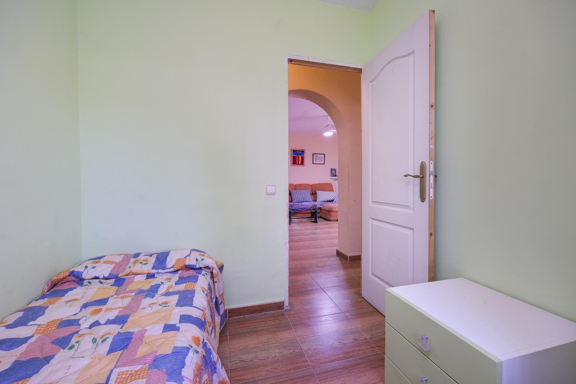 Resale - Chalet - Torrevieja - Los balcones