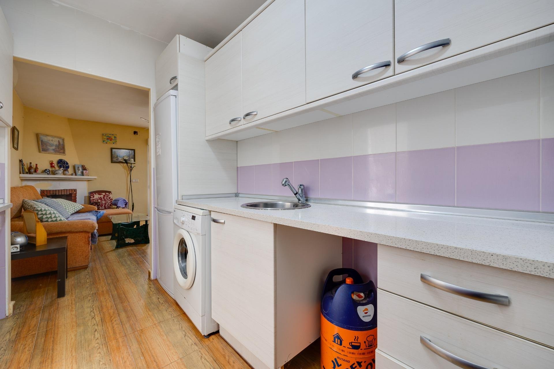 Resale - Chalet - Torrevieja - Los balcones