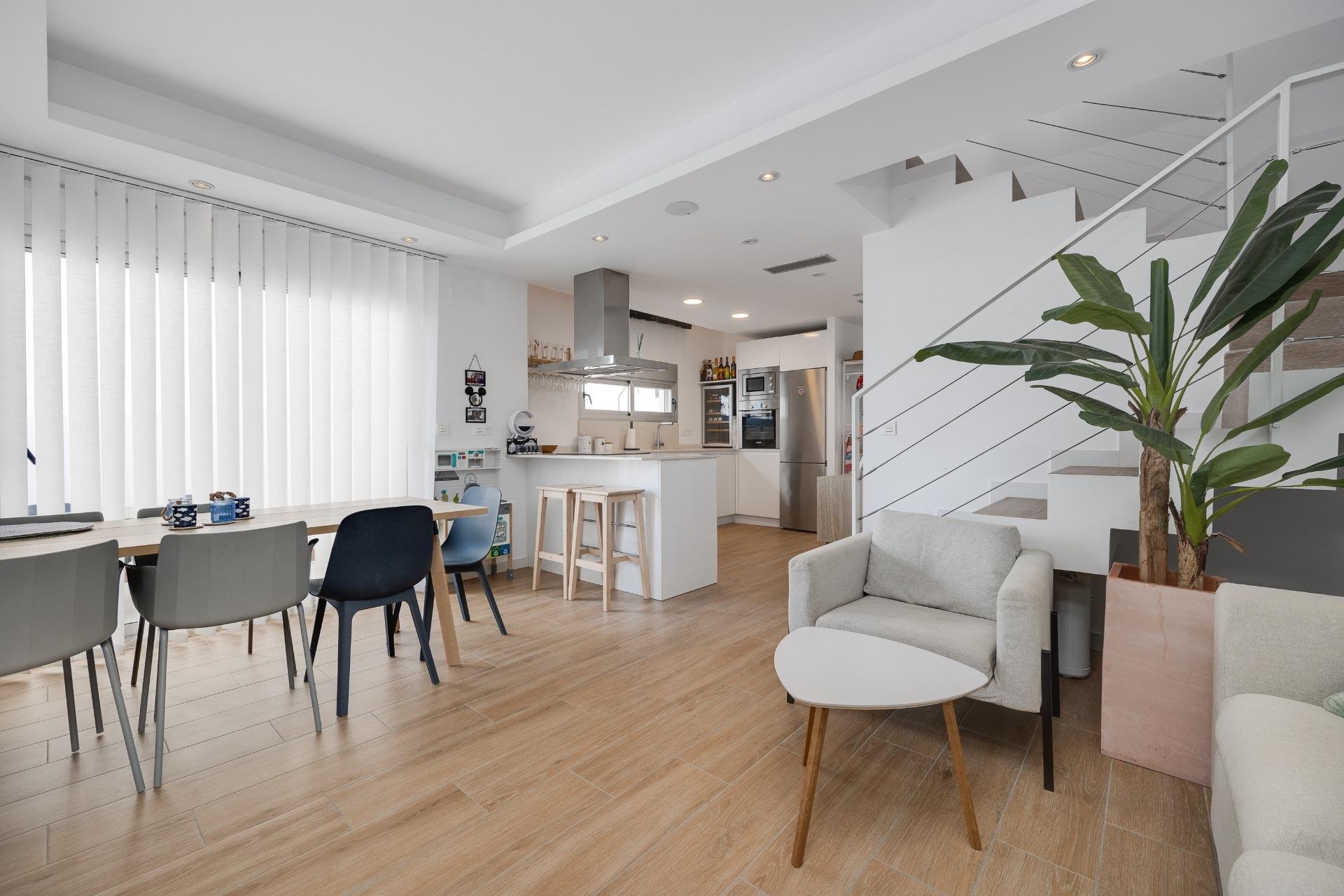 Resale - Chalet - Torrevieja - Los Frutales