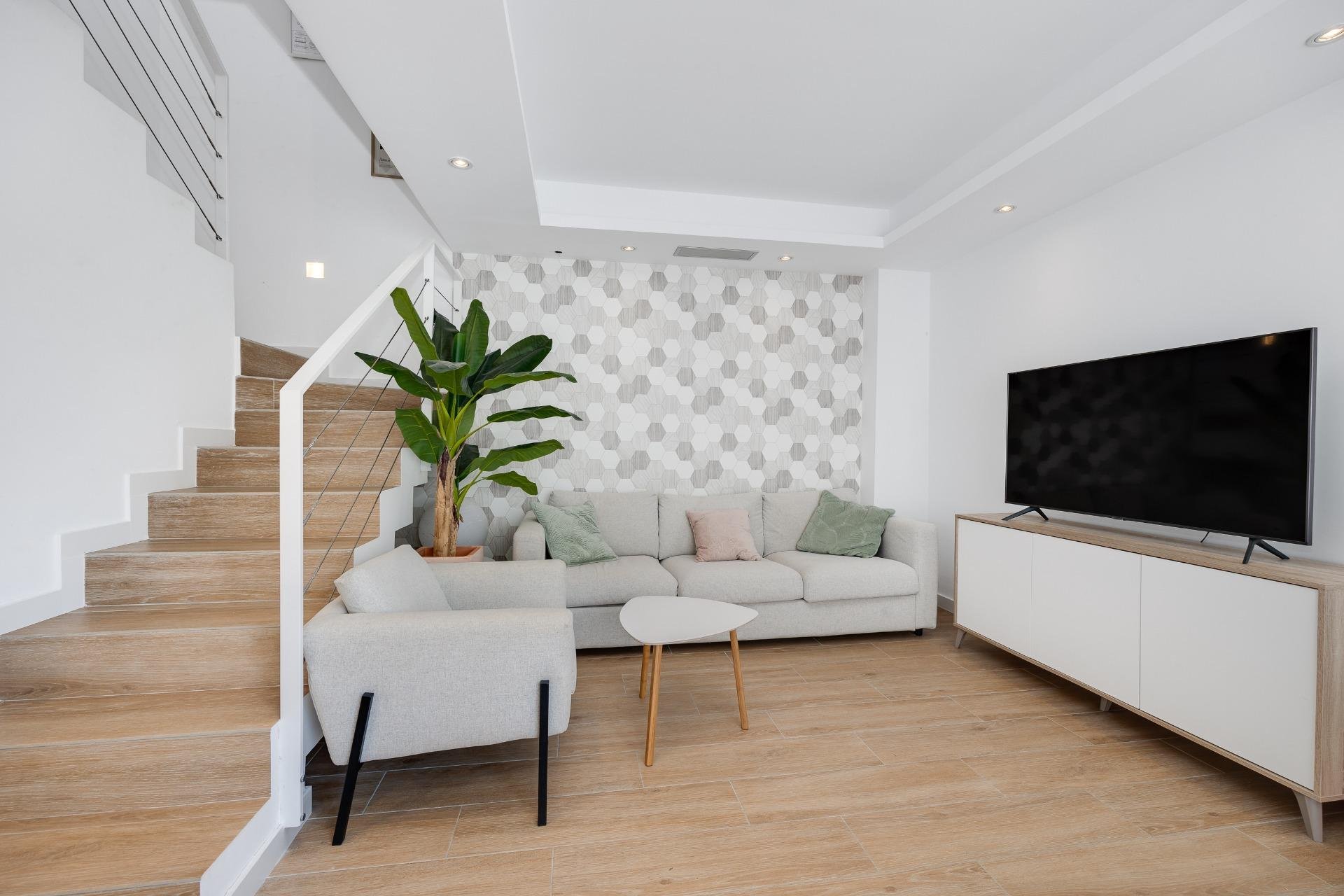 Resale - Chalet - Torrevieja - Los Frutales