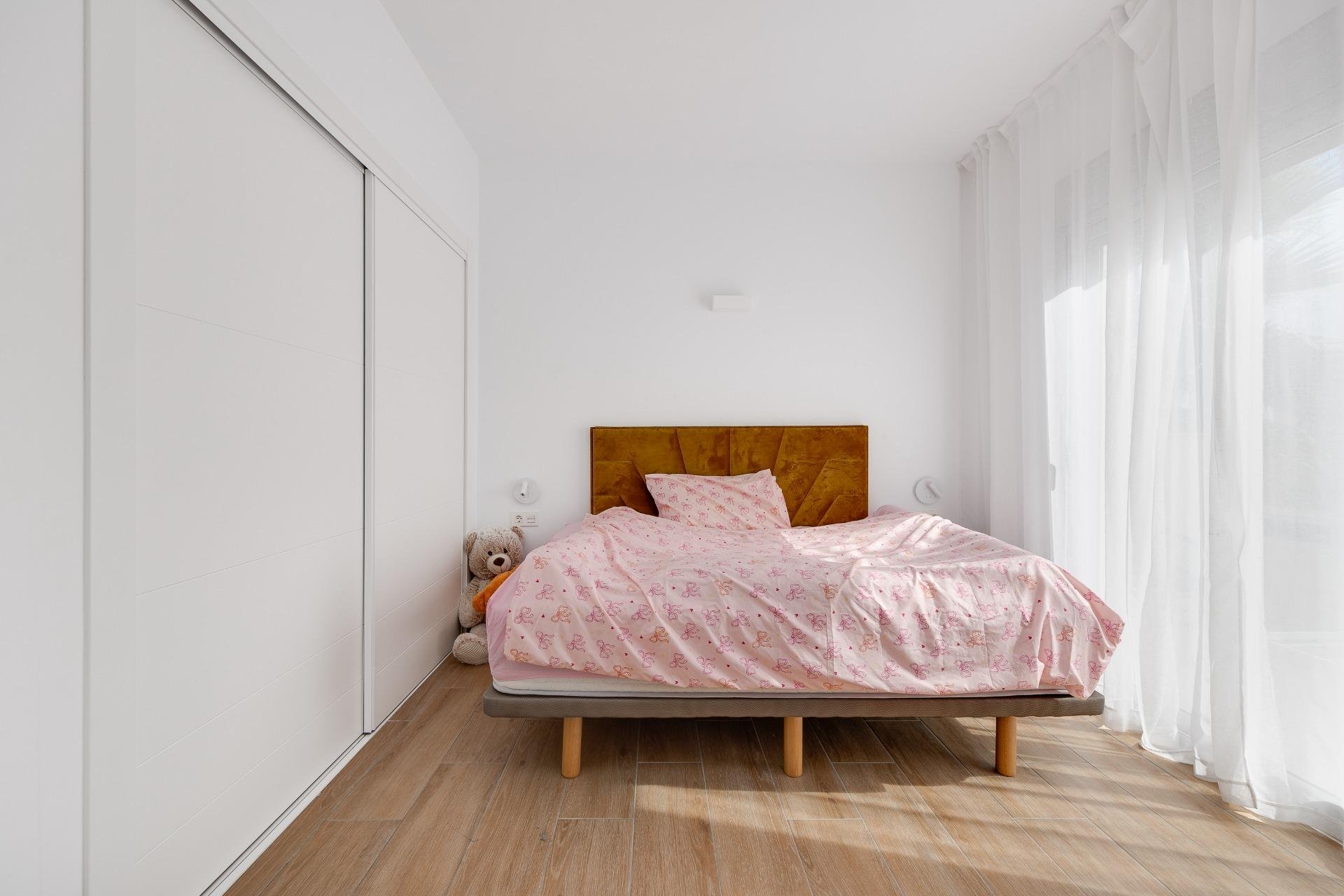 Resale - Chalet - Torrevieja - Los Frutales