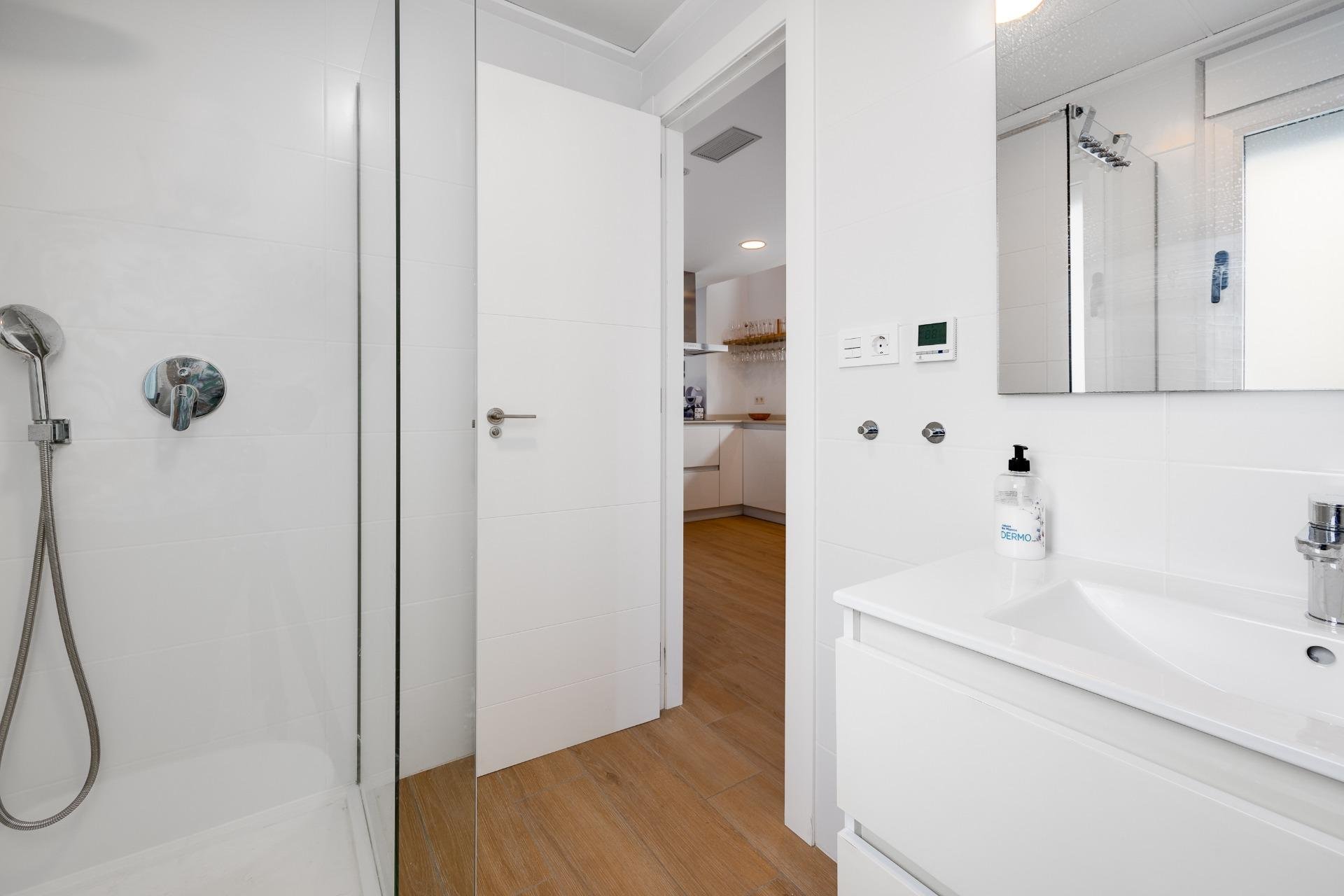 Resale - Chalet - Torrevieja - Los Frutales