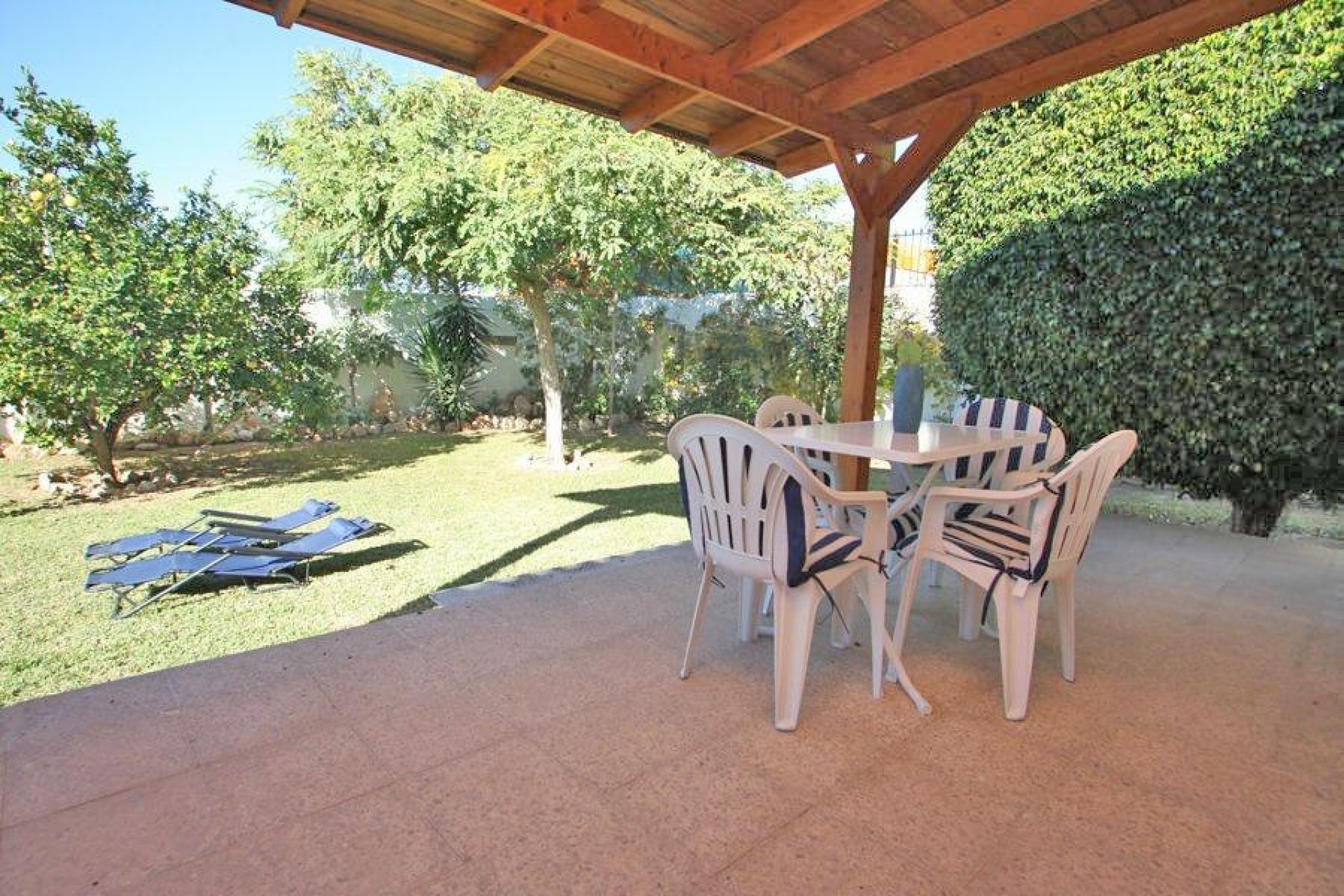 Resale - Chalet - Torrevieja - Los Frutales