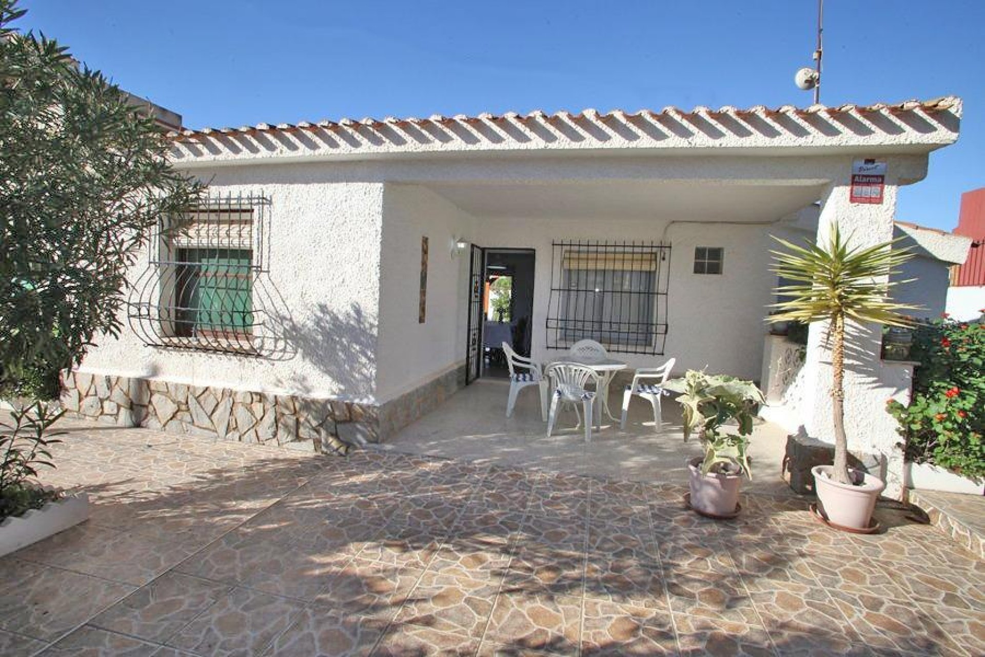 Resale - Chalet - Torrevieja - Los Frutales