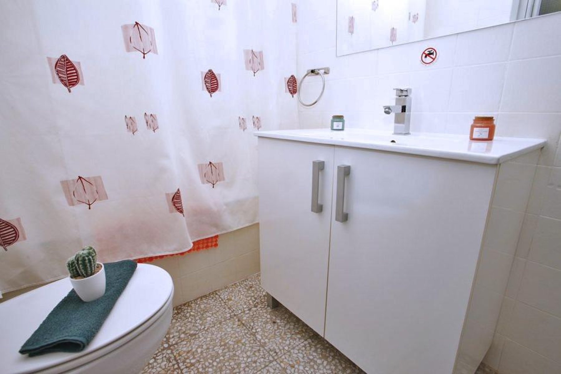 Resale - Chalet - Torrevieja - Los Frutales