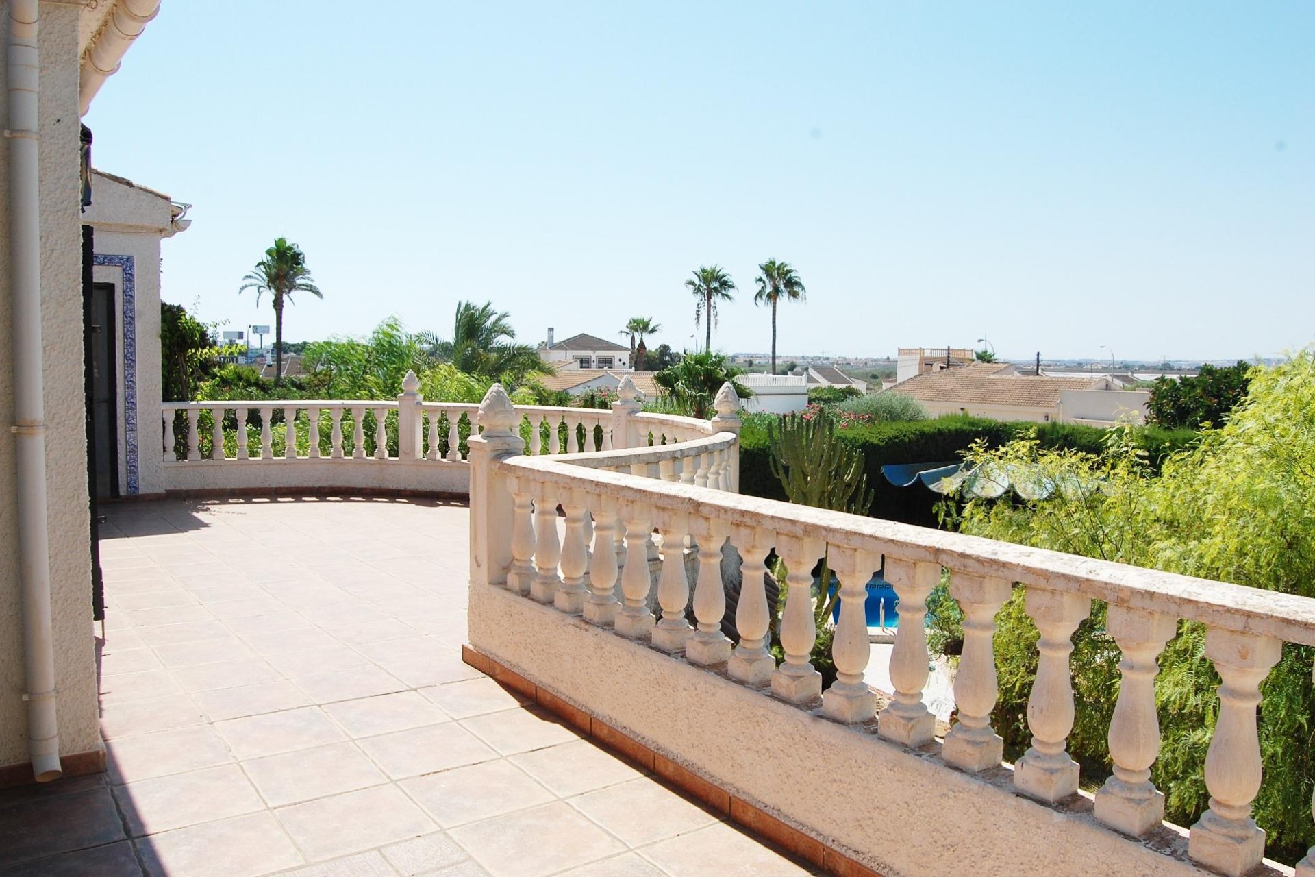 Resale - Chalet - Torrevieja - San luis