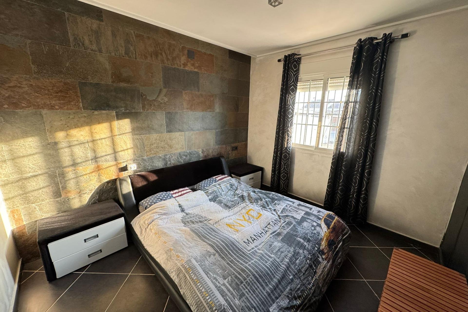 Resale - Chalet - Torrevieja - San luis