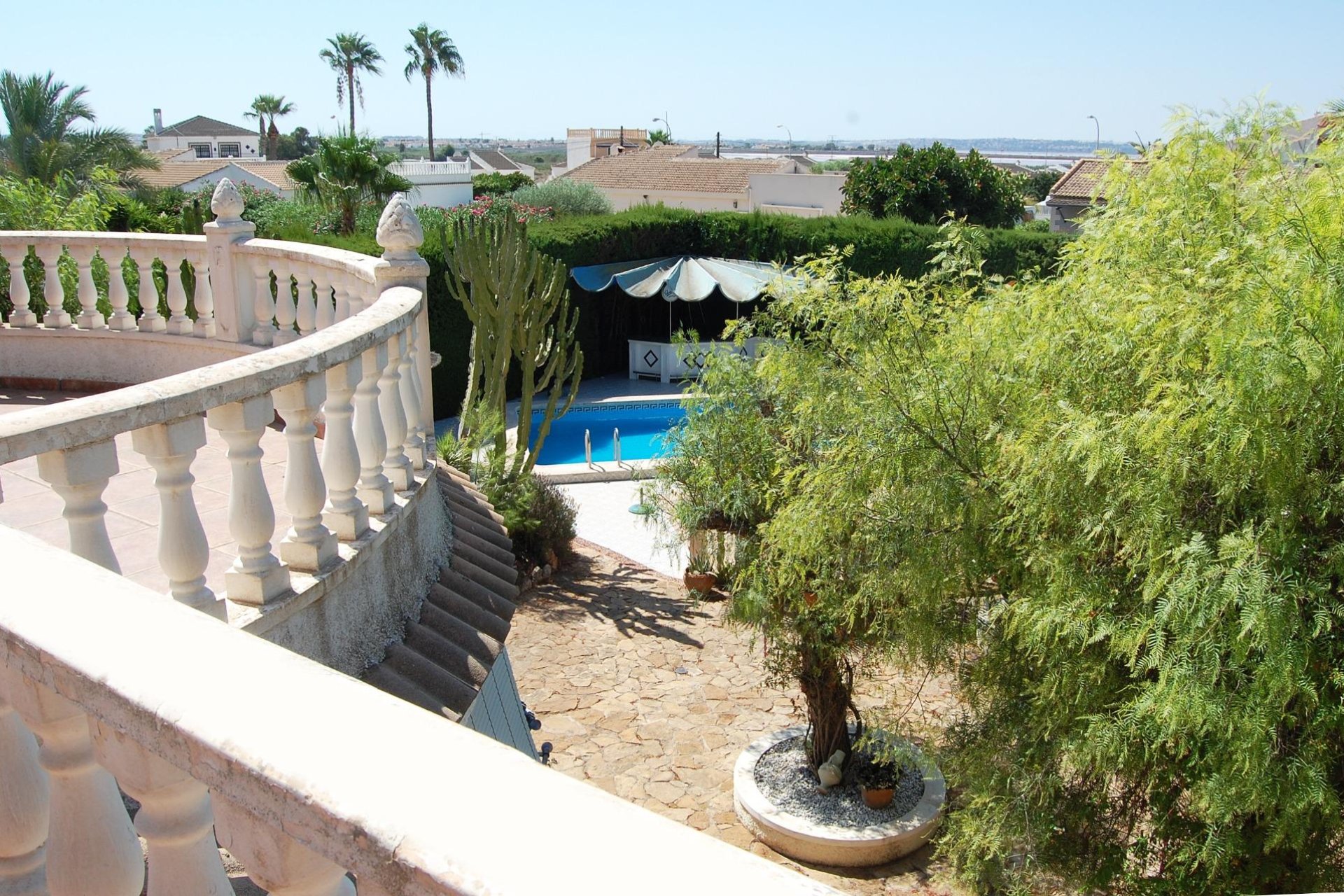 Resale - Chalet - Torrevieja - San luis