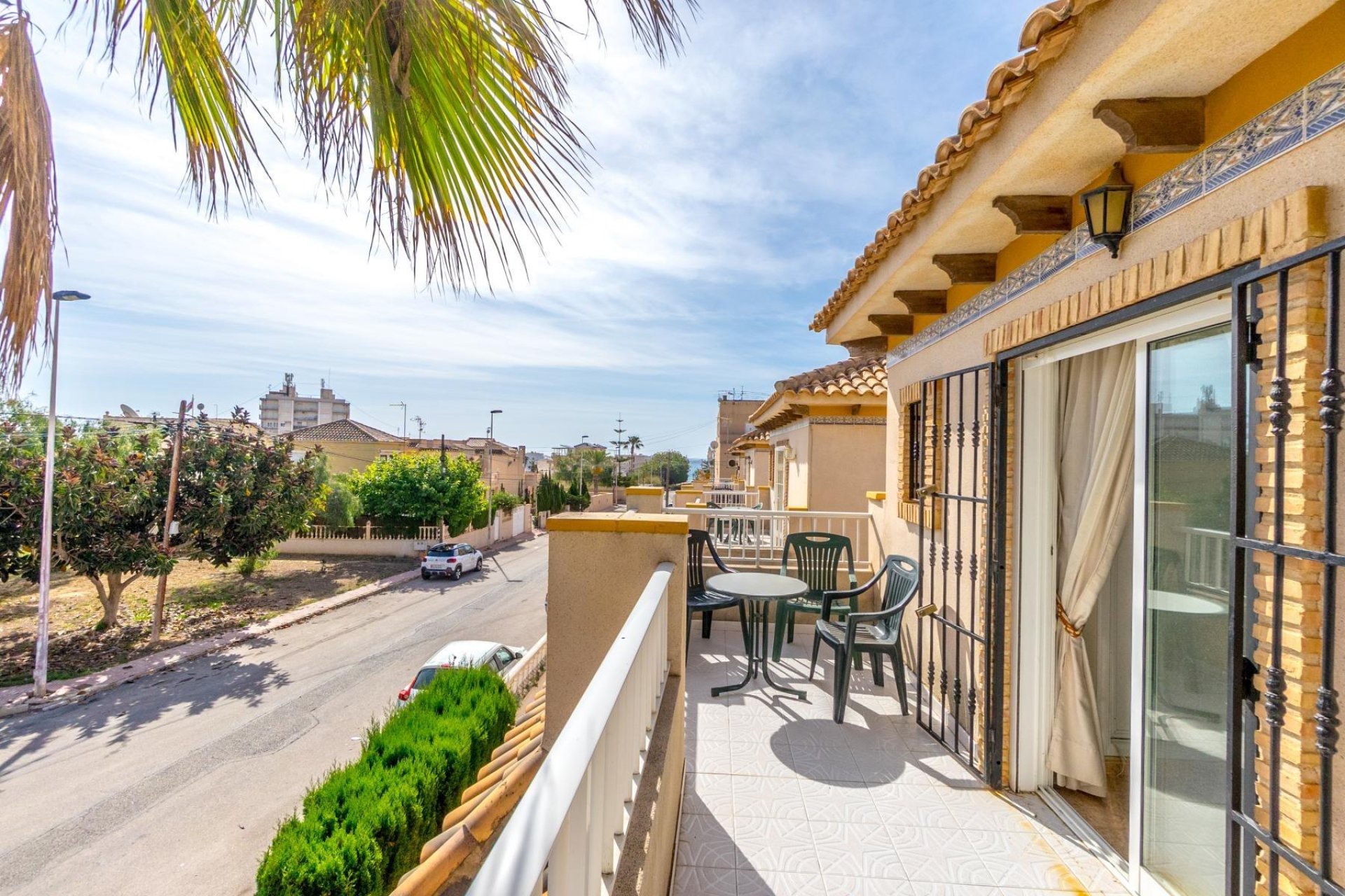 Resale - Chalet - Torrevieja - Zona los Frutales