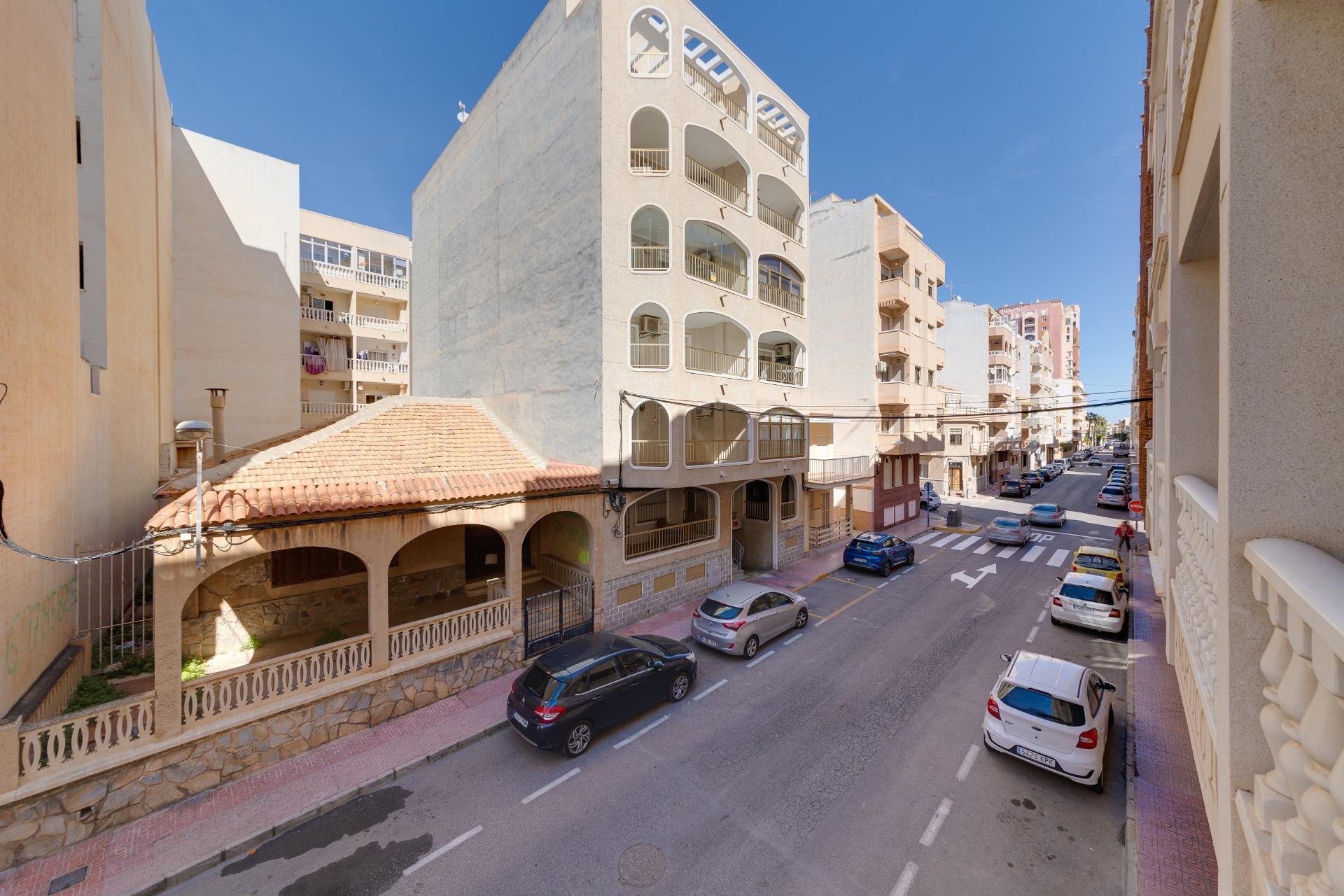 Resale - Duplex - Torrevieja - Playa de los Locos