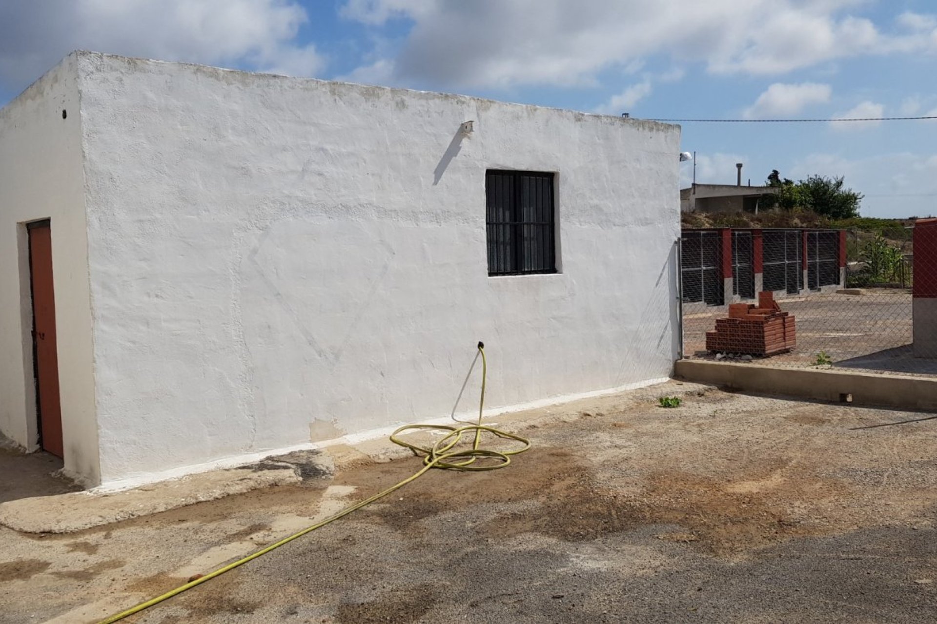 Resale - Finca rústica - Los Montesinos - LOS MONTESINOS