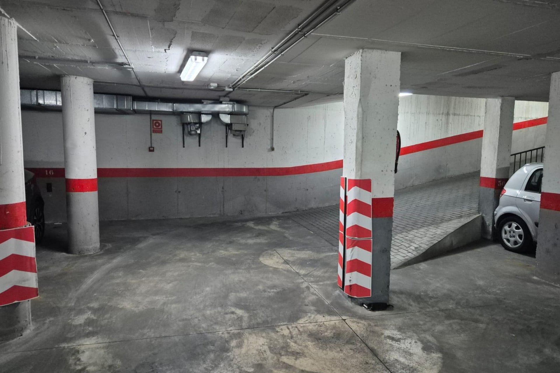 Resale - Garage - Torrevieja - Centro