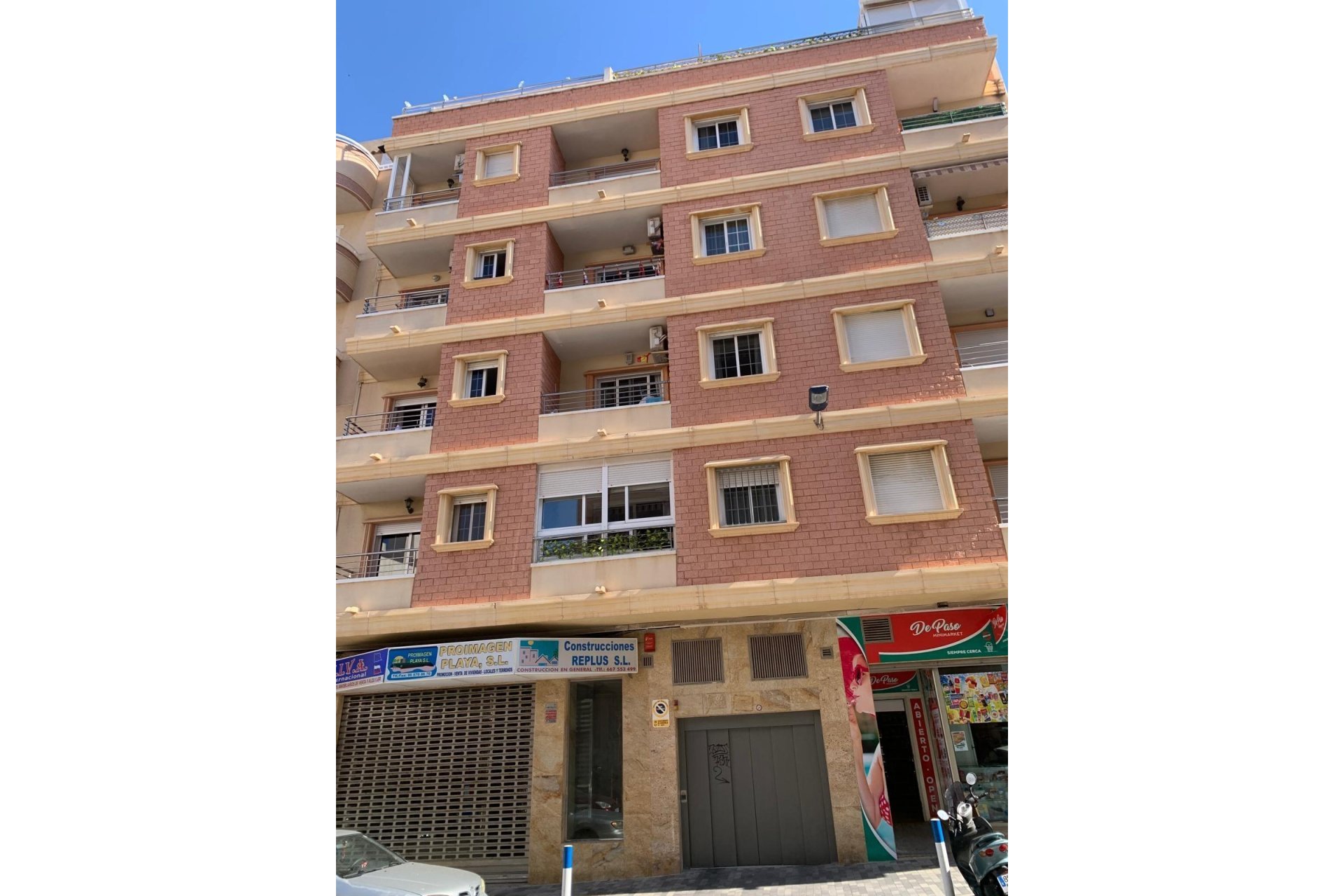 Resale - Garage - Torrevieja - Playa del Cura