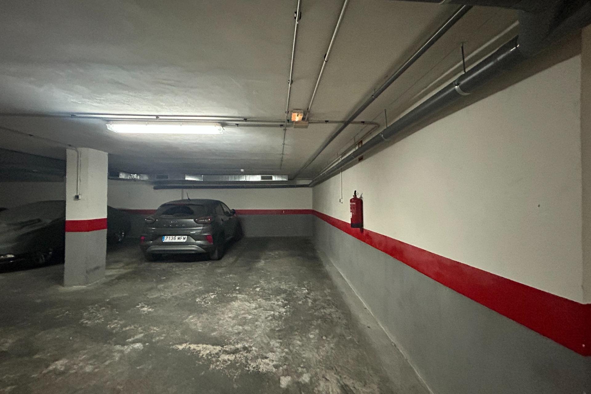 Resale - Garage - Torrevieja - torrevieja