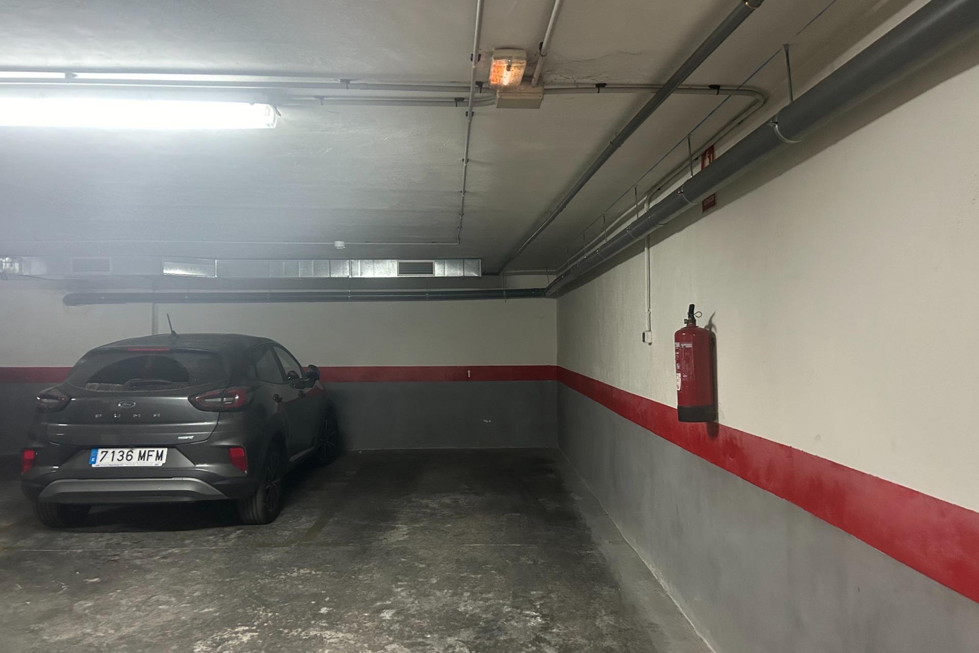 Resale - Garage - Torrevieja - torrevieja