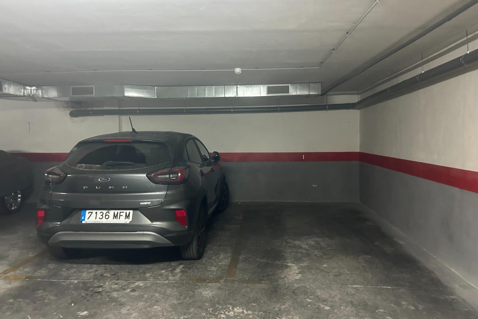 Resale - Garage - Torrevieja - torrevieja
