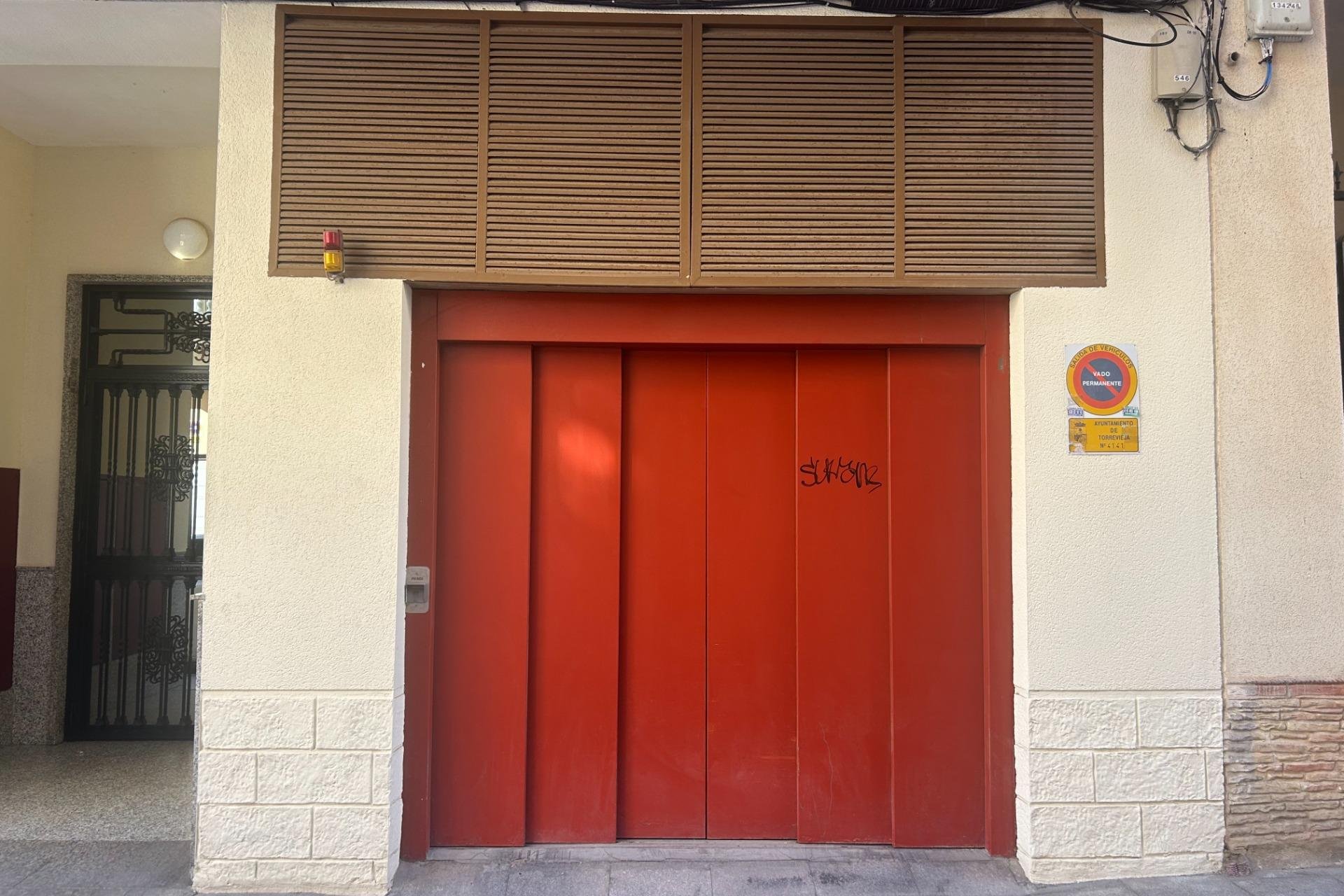 Resale - Garage - Torrevieja - torrevieja