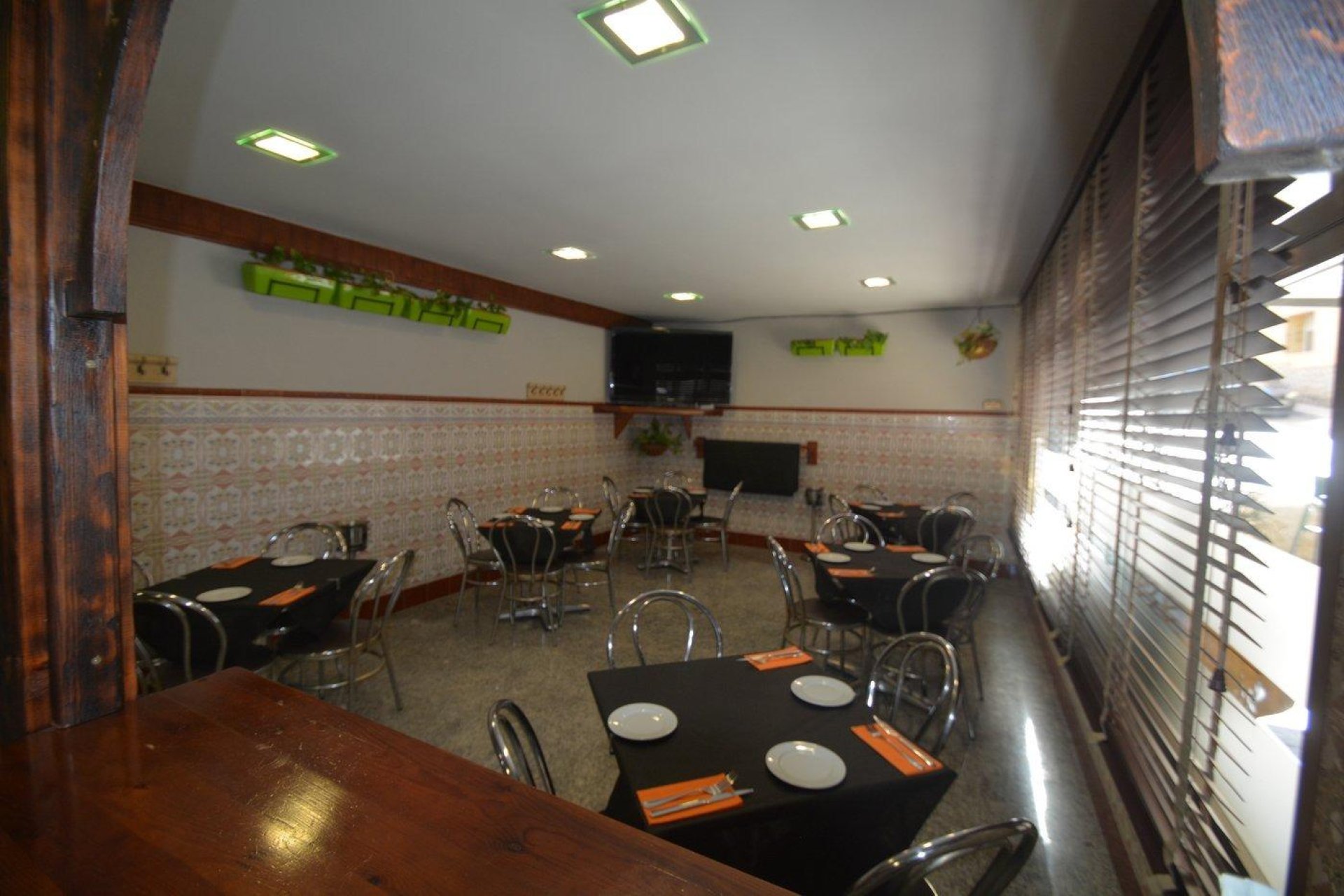 Resale - Local comercial - Bigastro - CENTRO