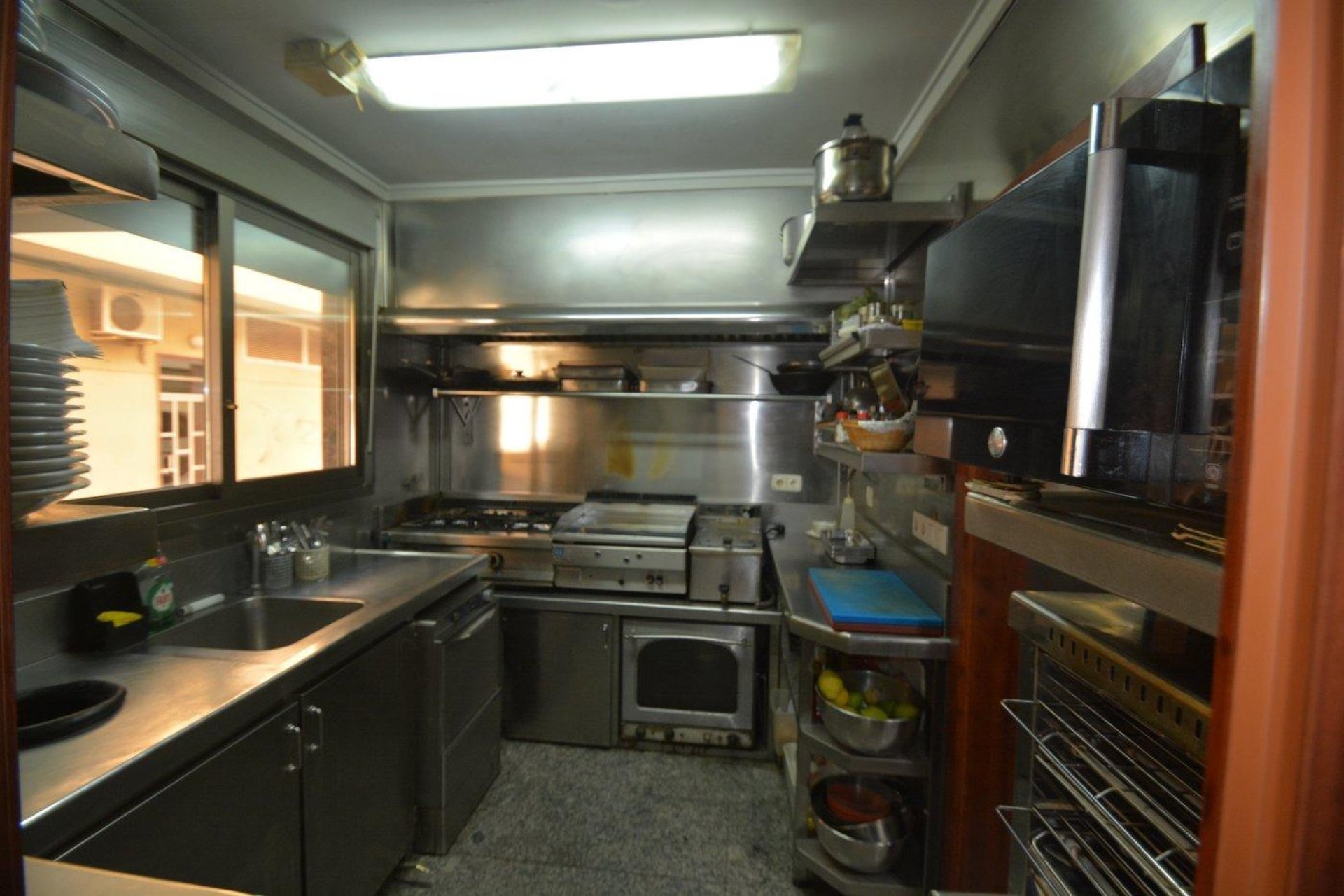 Resale - Local comercial - Bigastro - CENTRO