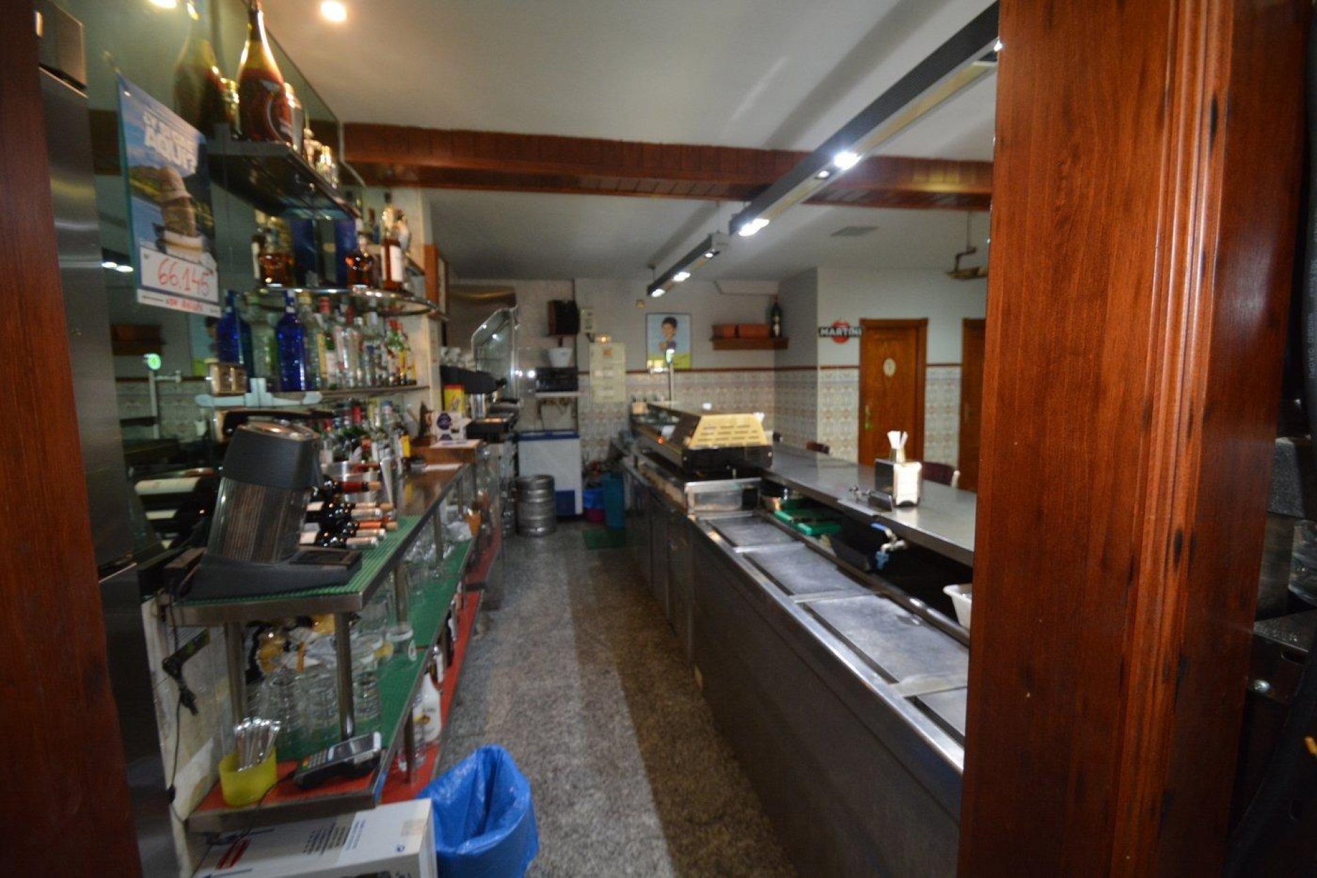 Resale - Local comercial - Bigastro - CENTRO