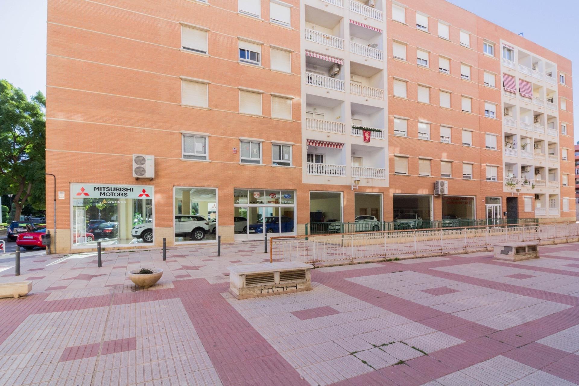 Resale - Local comercial - Orihuela - Zona Centro