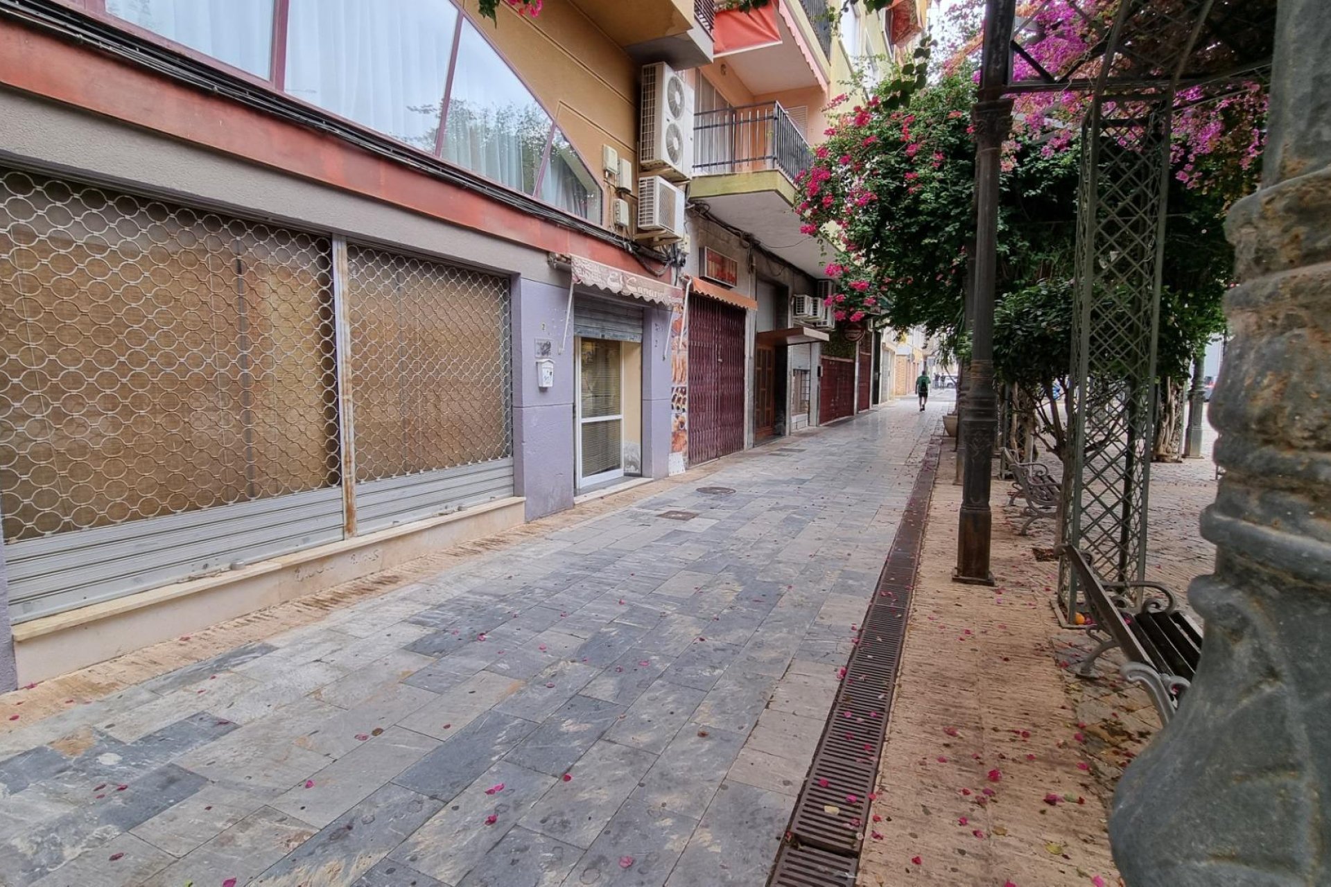 Resale - Local comercial - Orihuela - Zona Centro