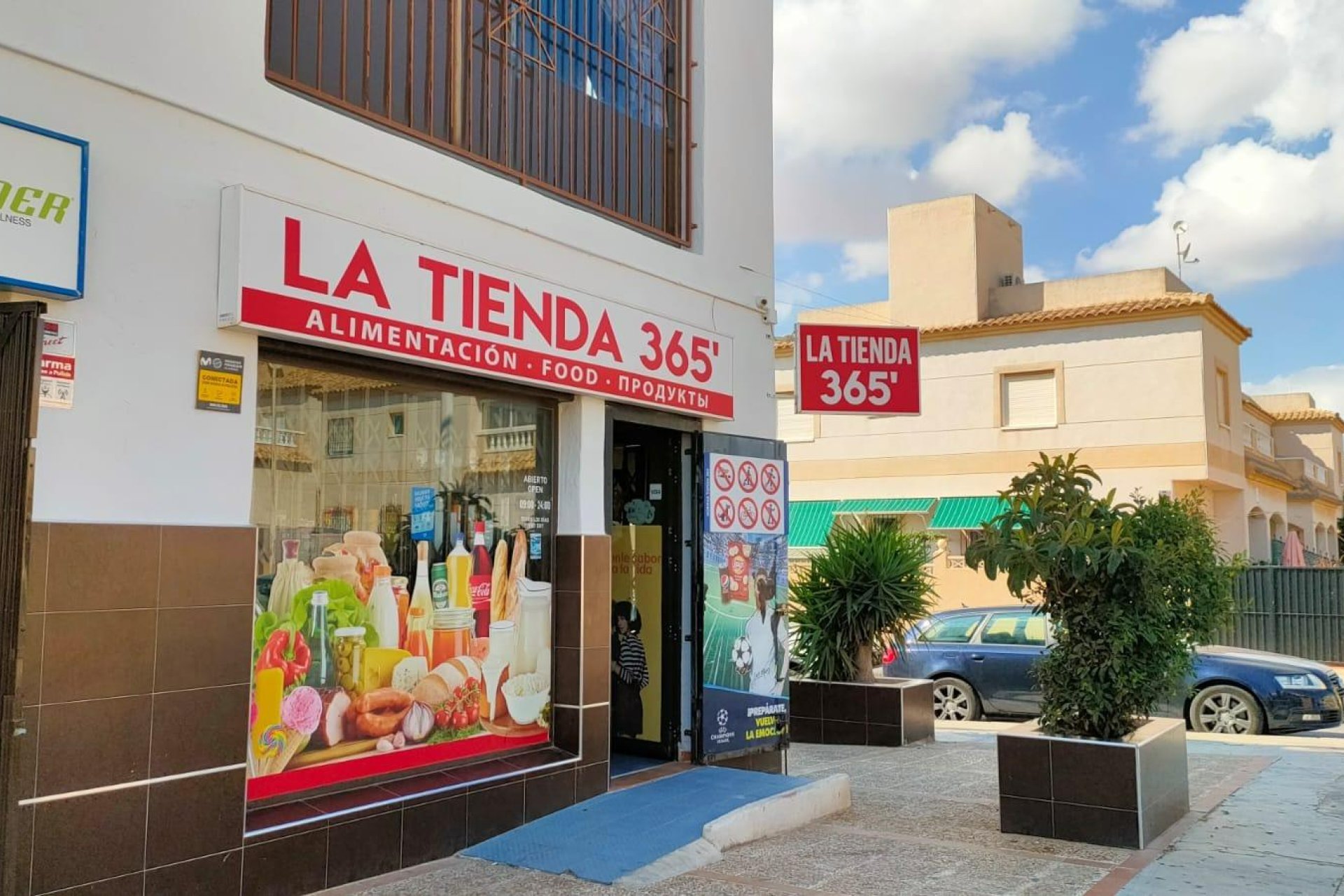 Resale - Local comercial - Torrevieja - Aguas nuevas 1