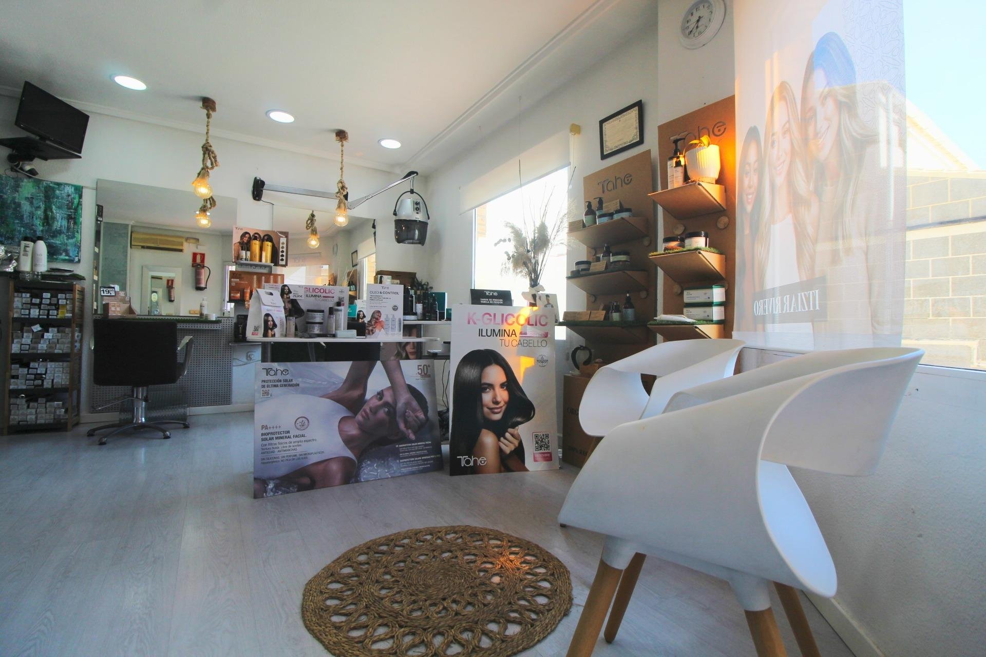 Resale - Local comercial - Torrevieja - Centro