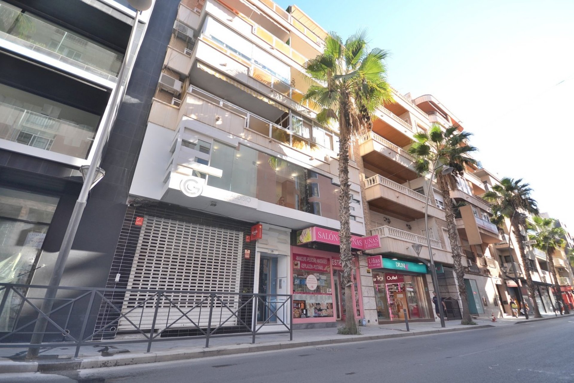 Resale - Local comercial - Torrevieja - Centro