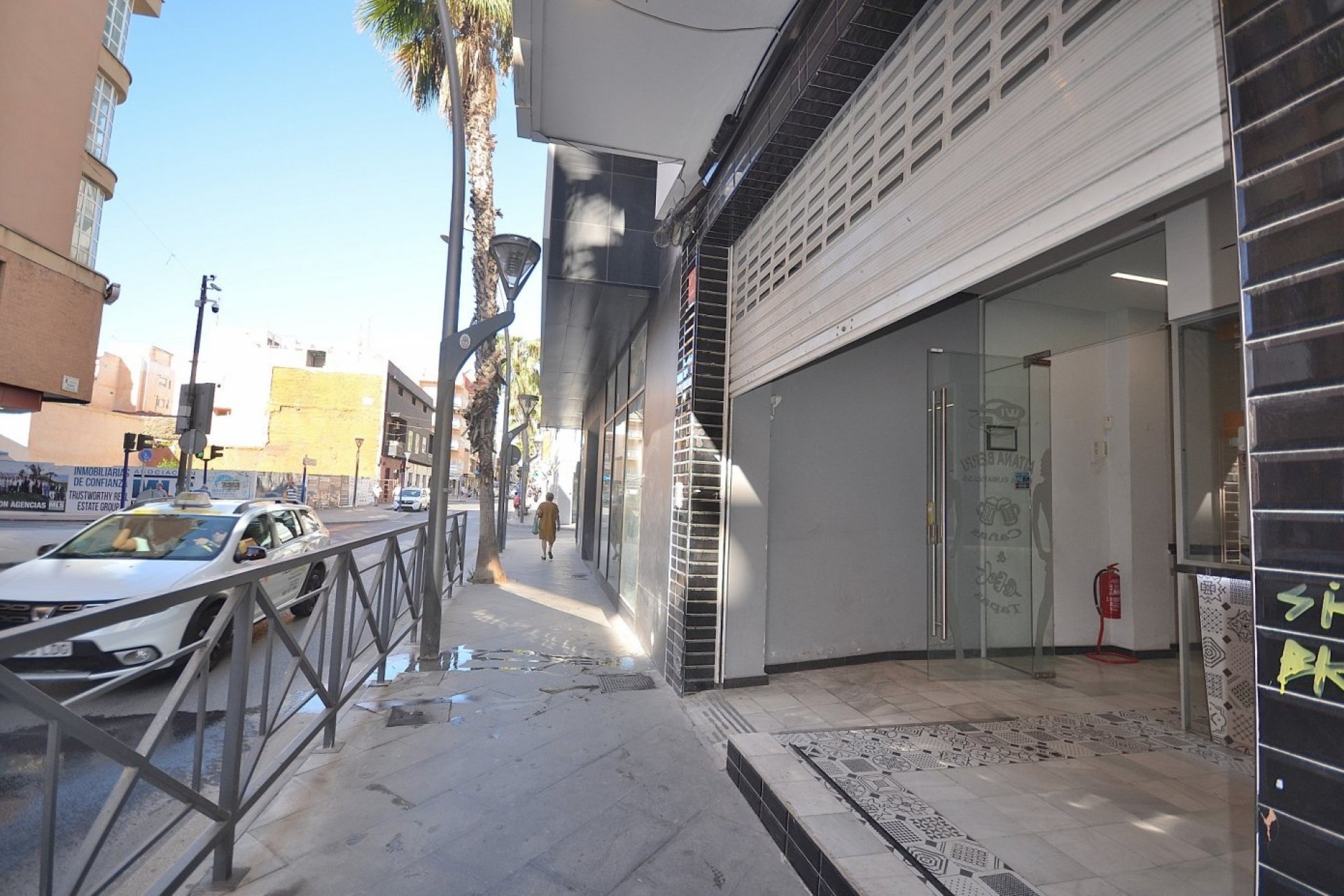 Resale - Local comercial - Torrevieja - Centro