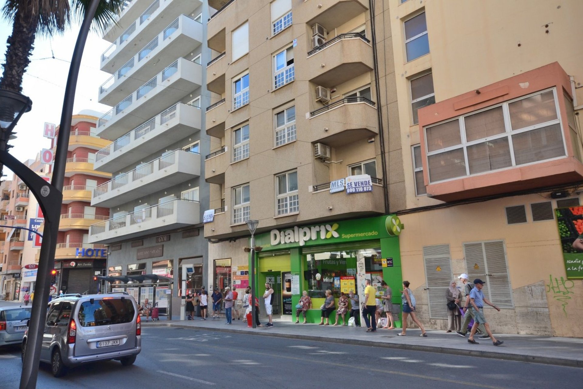 Resale - Local comercial - Torrevieja - Centro