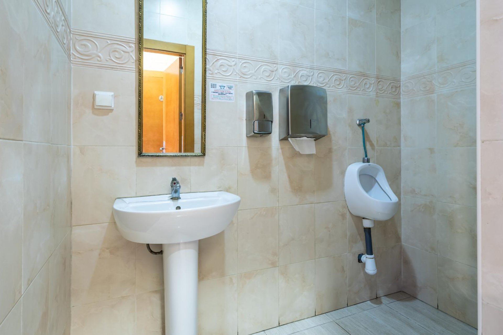 Resale - Local comercial - Torrevieja - Estacion de autobuses