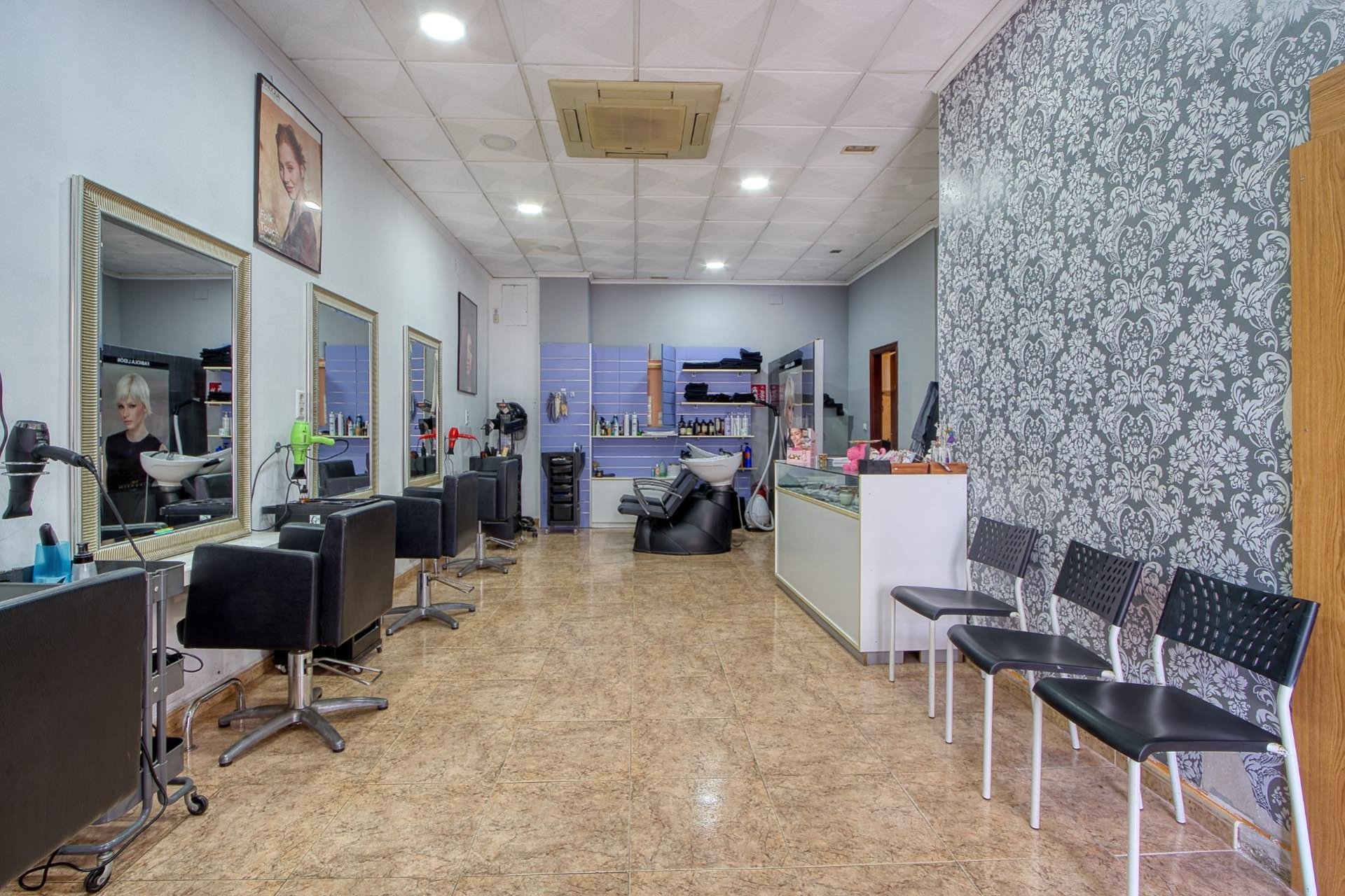 Resale - Local comercial - Torrevieja - La Mata