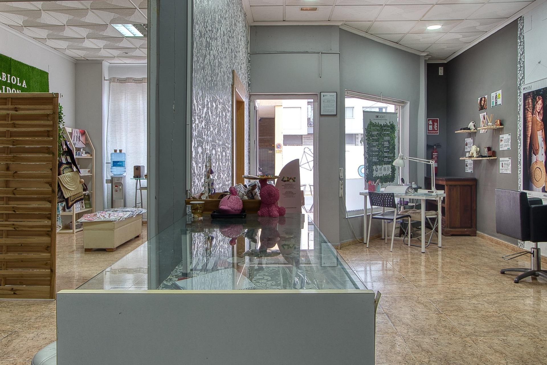 Resale - Local comercial - Torrevieja - La Mata