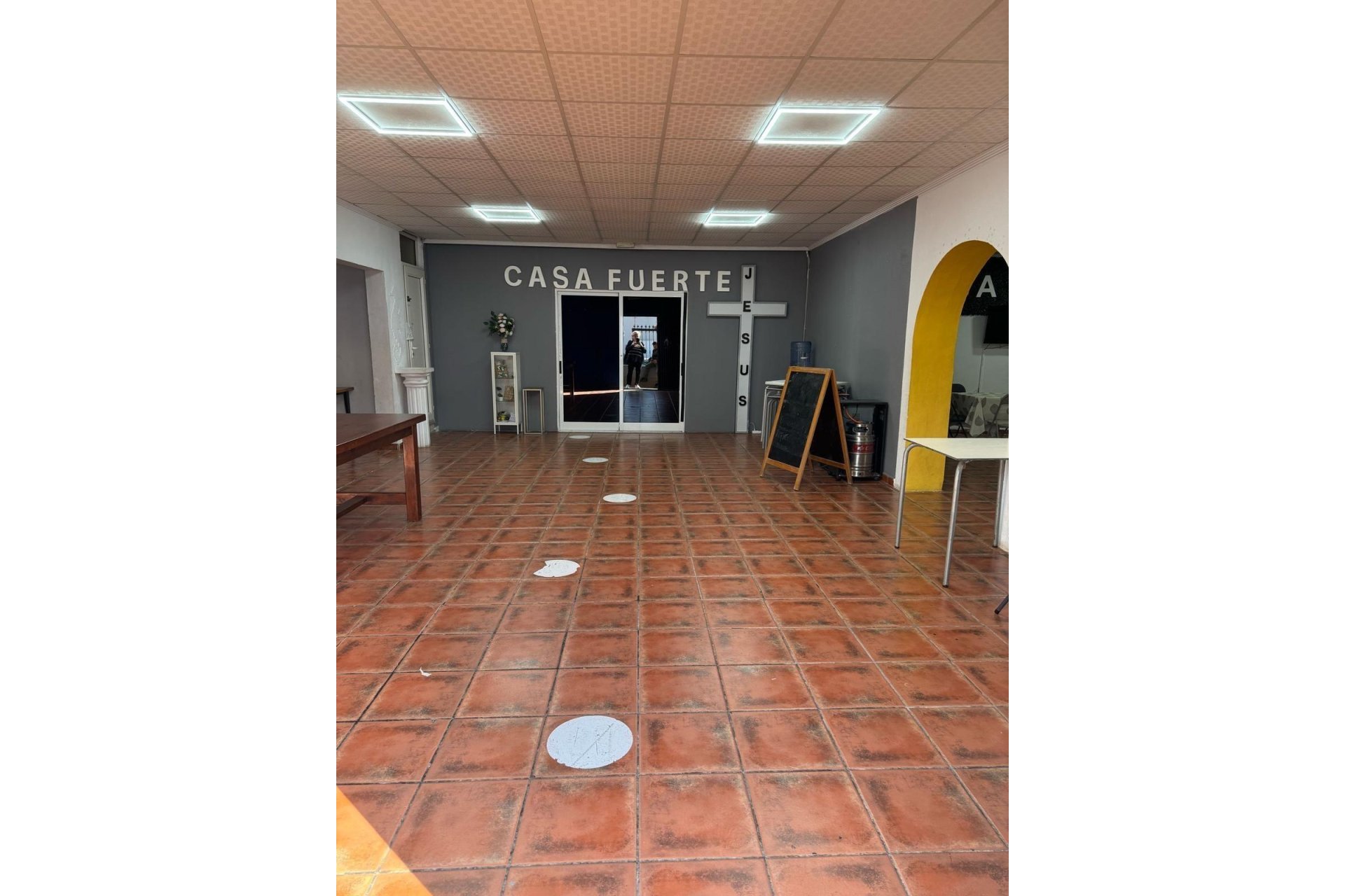 Resale - Local comercial - Torrevieja - Playa de los Locos