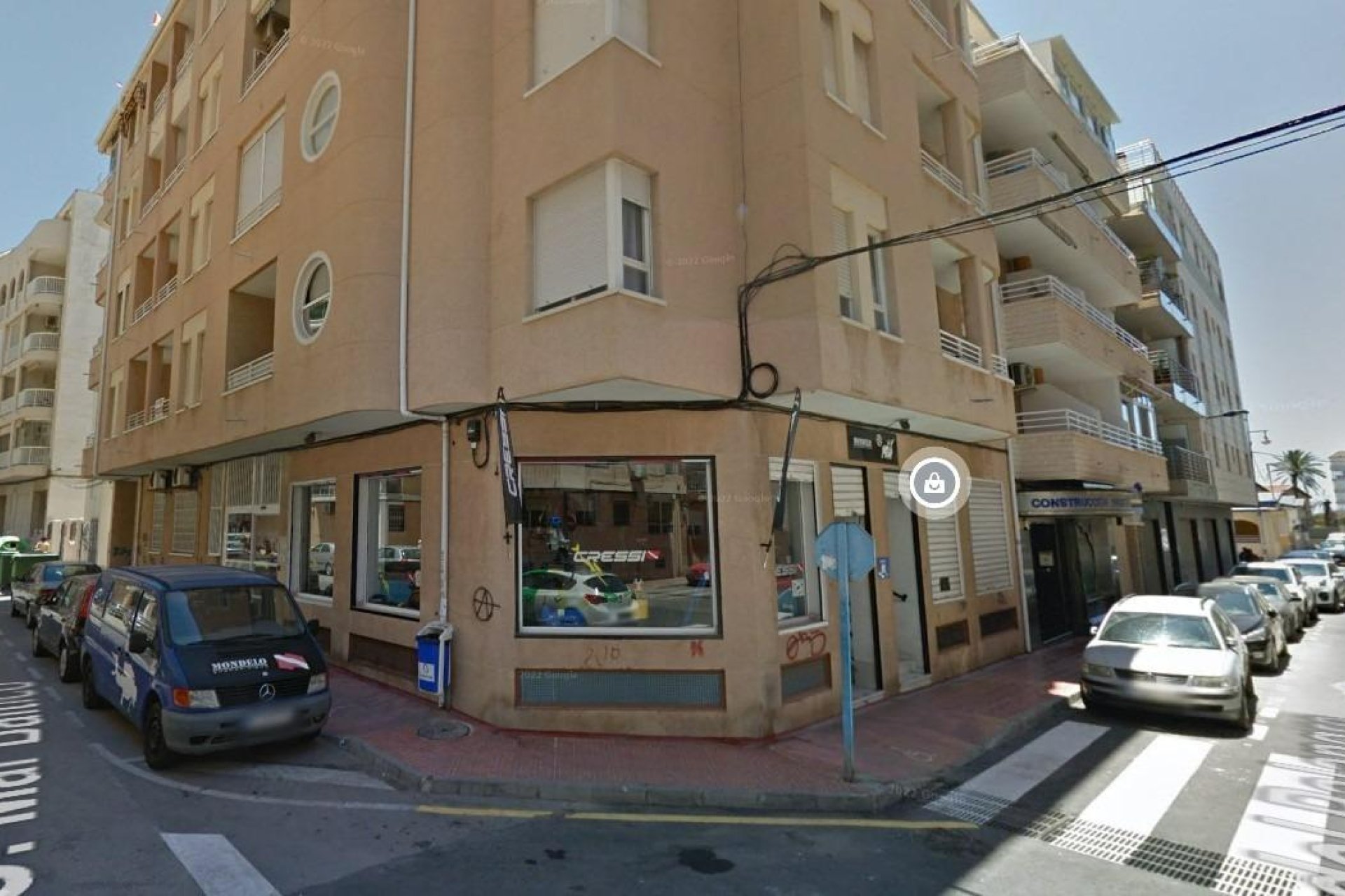 Resale - Local comercial - Torrevieja - Playa del Cura