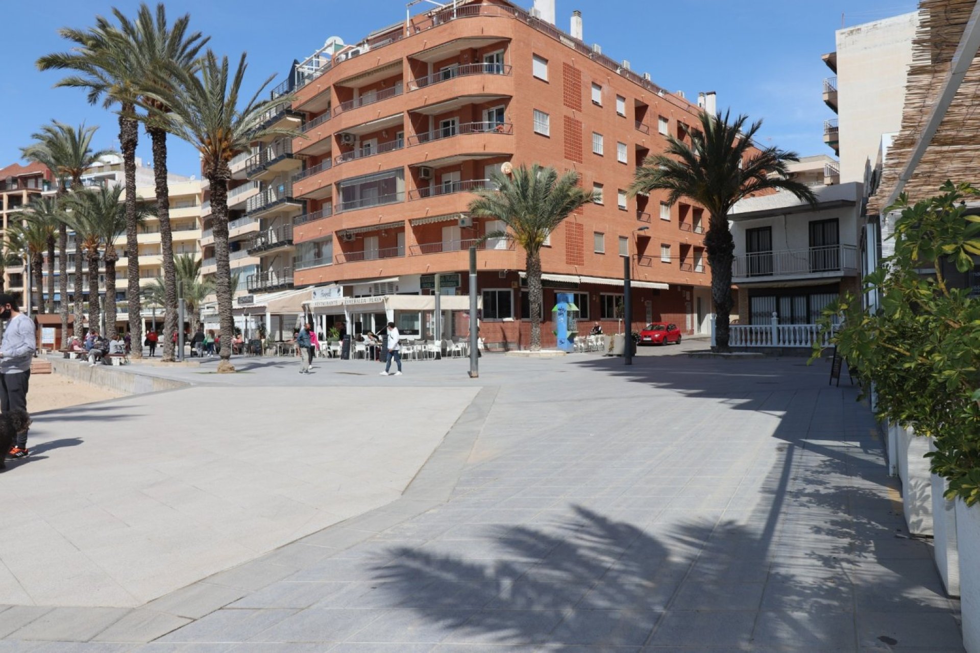 Resale - Local comercial - Torrevieja - Playa del Cura