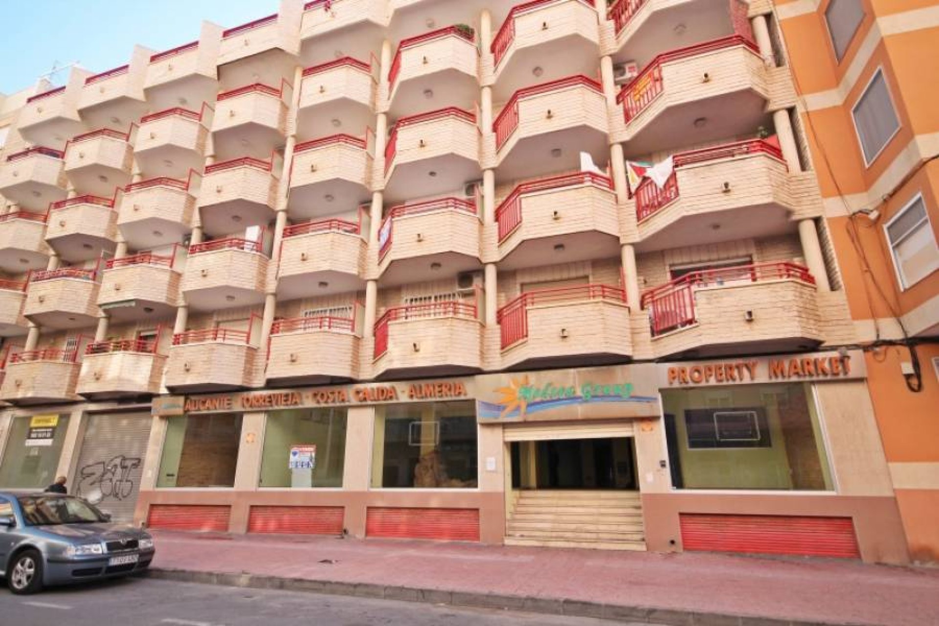 Resale - Local comercial - Torrevieja - Playa del Cura