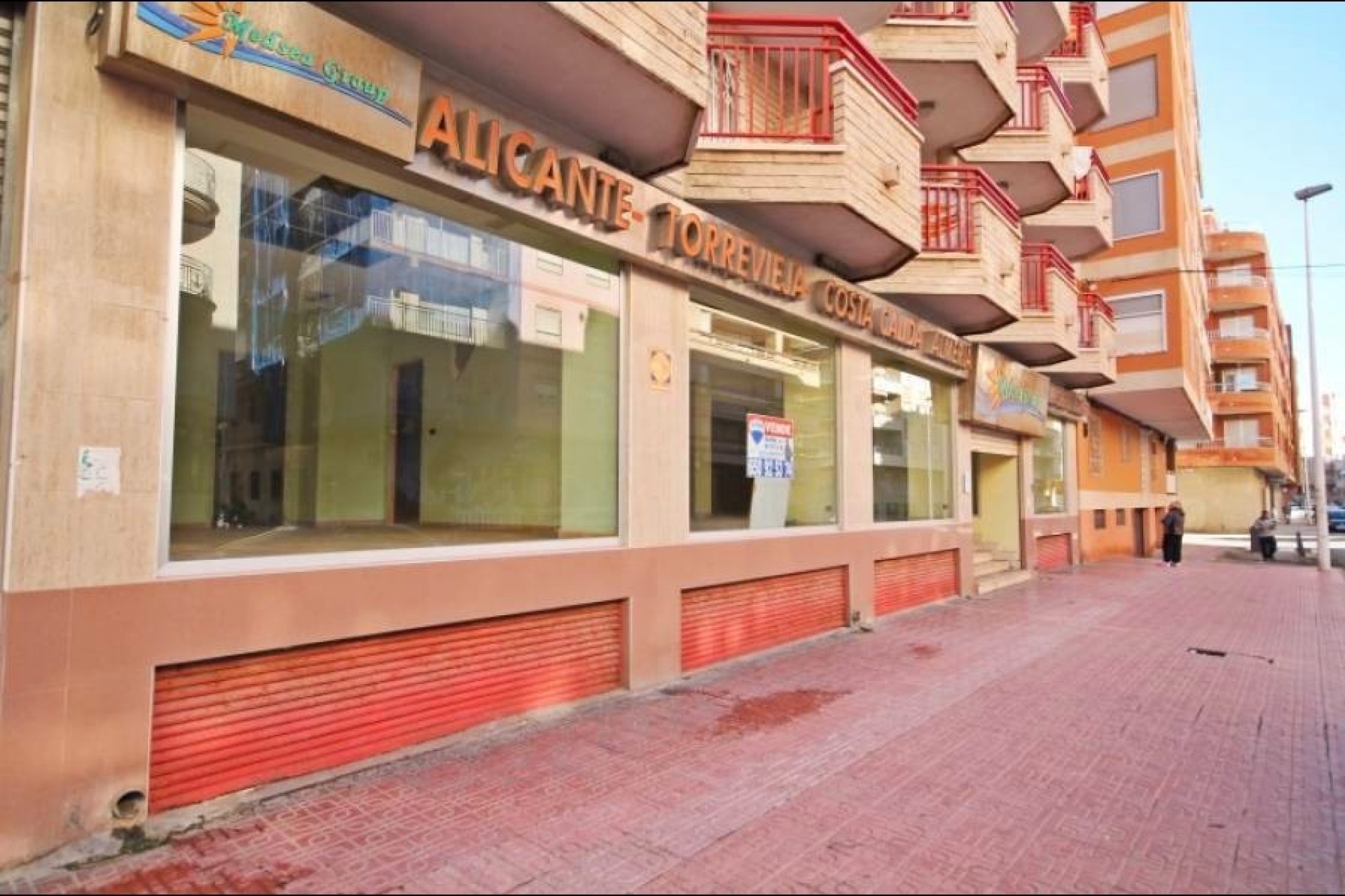 Resale - Local comercial - Torrevieja - Playa del Cura