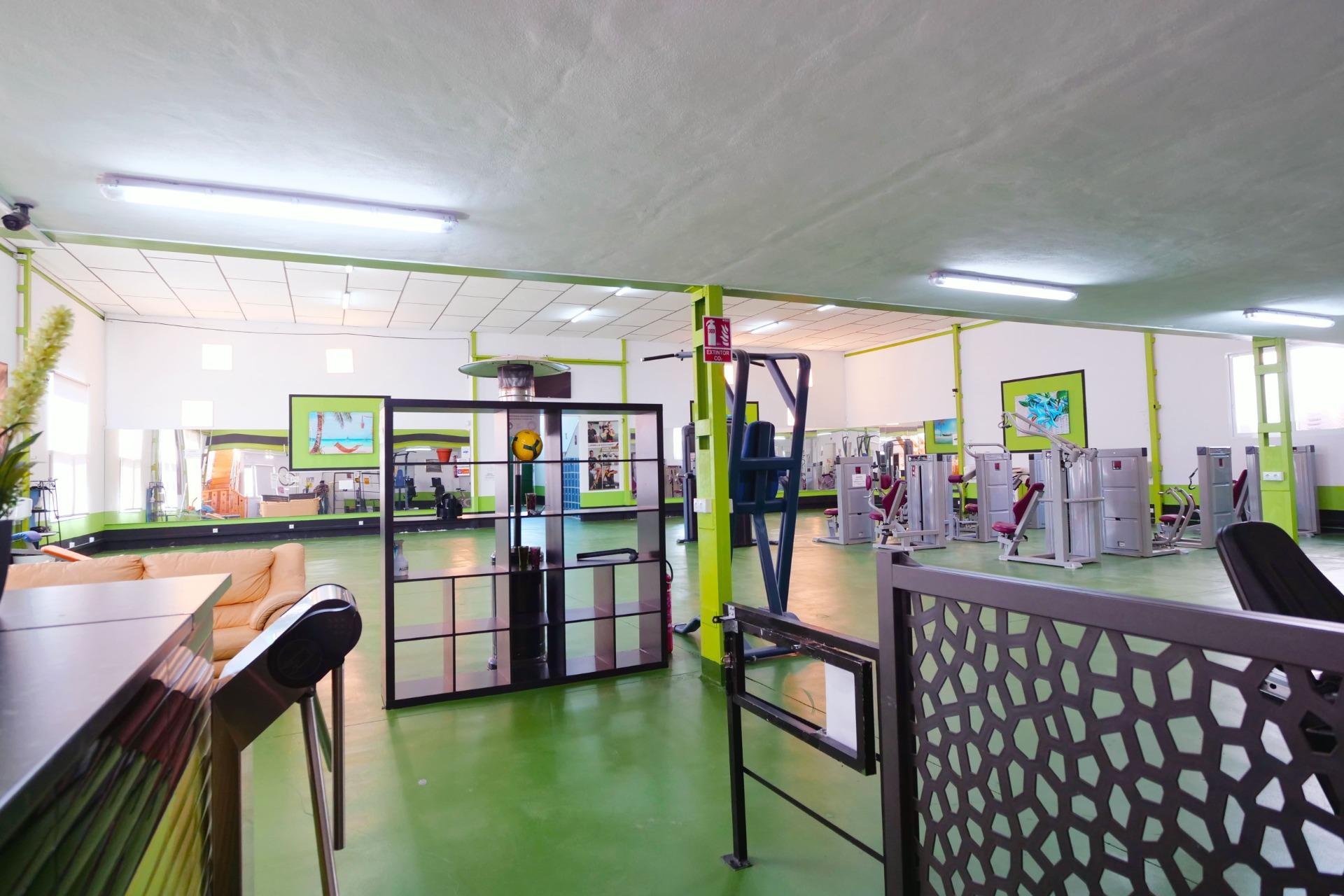 Resale - Nave industrial - Almoradí