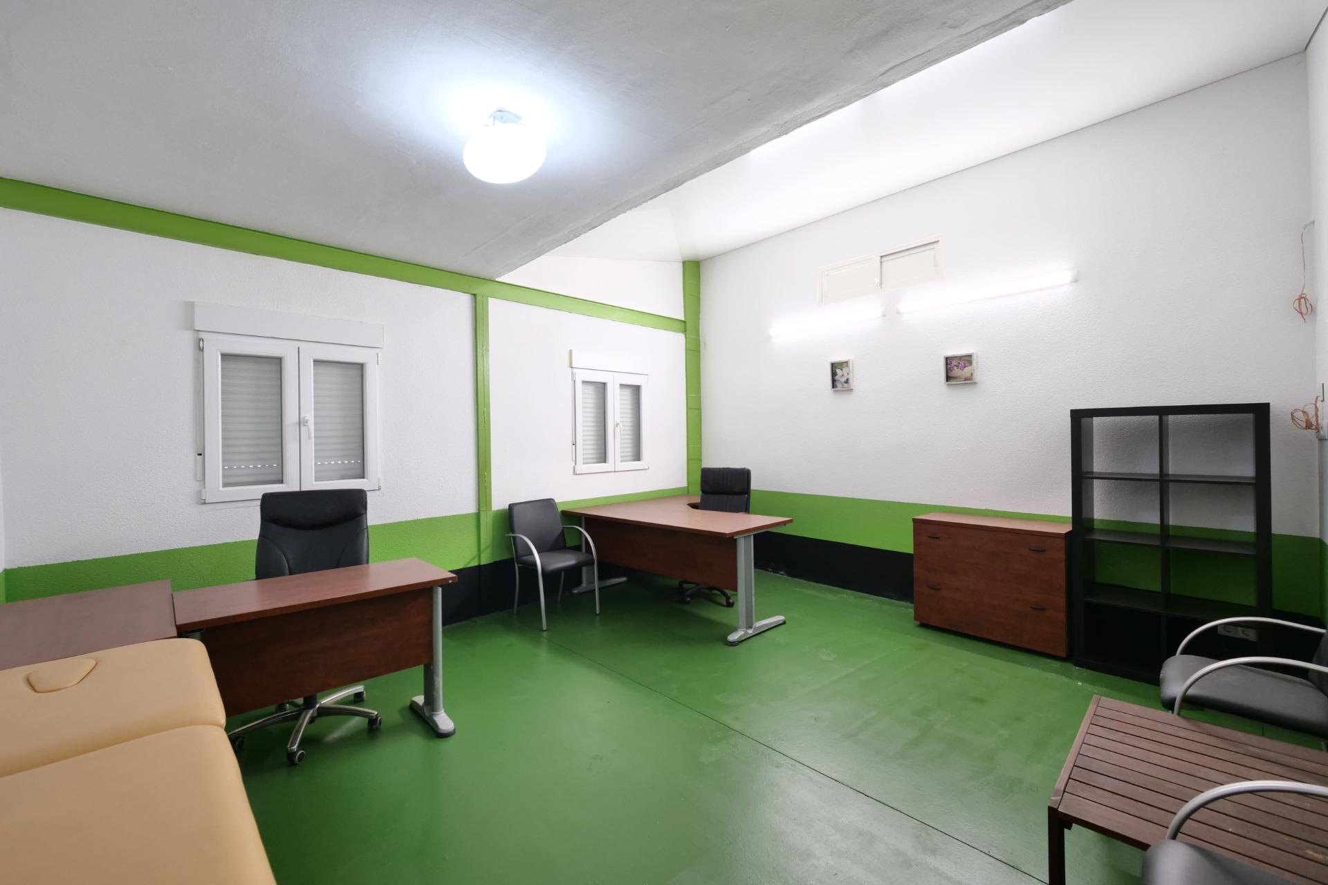 Resale - Nave industrial - Almoradí