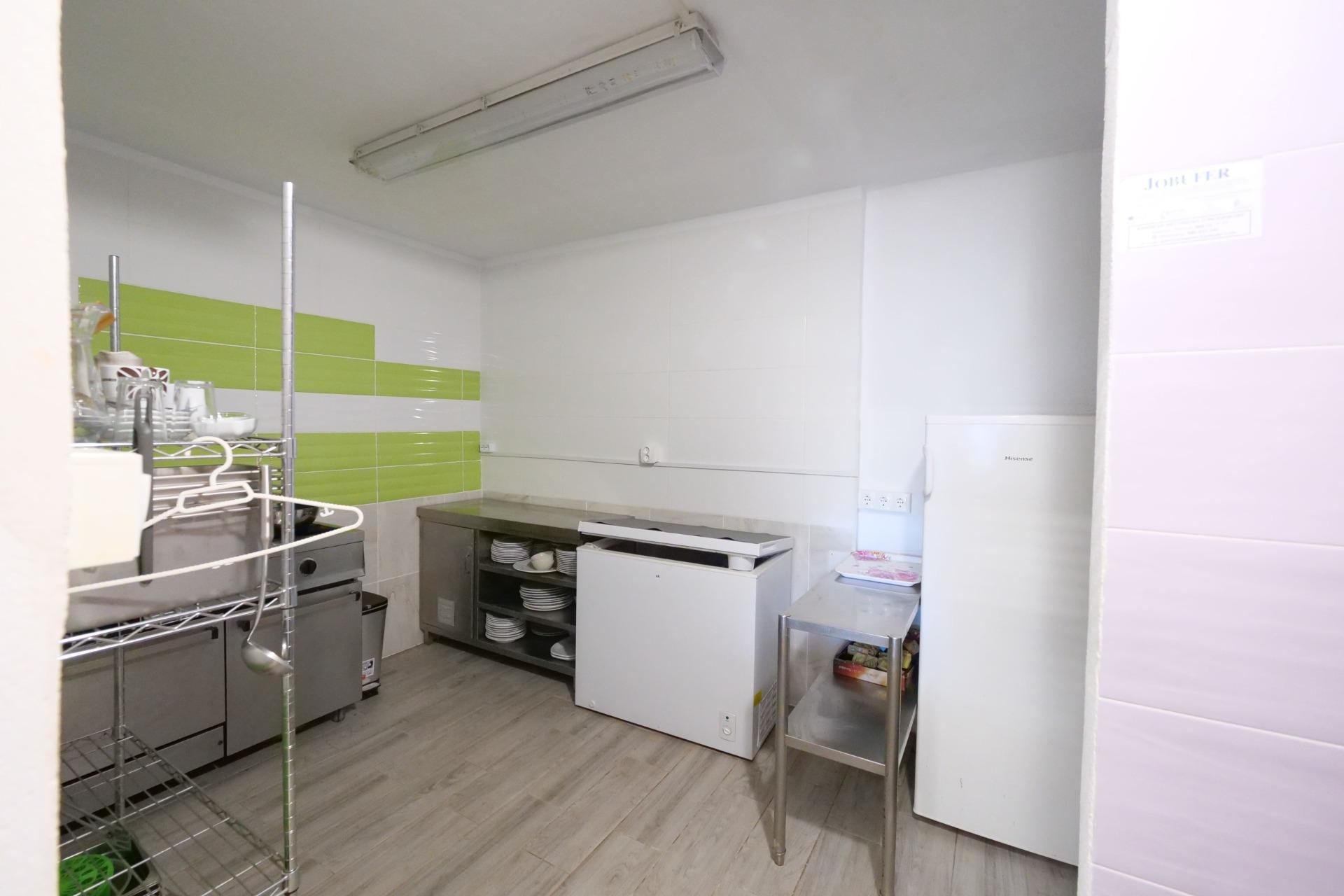 Resale - Nave industrial - Almoradí
