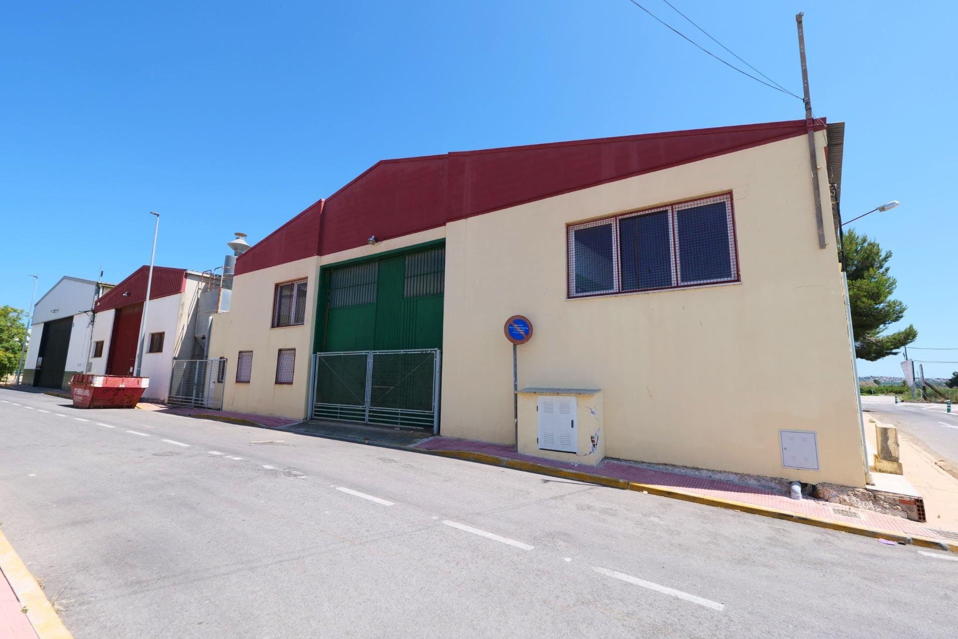 Resale - Nave industrial - Almoradí