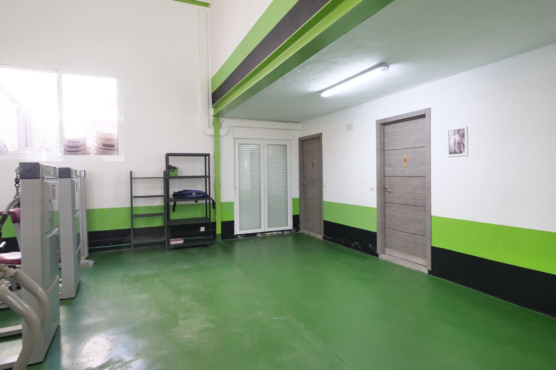 Resale - Nave industrial - Almoradí