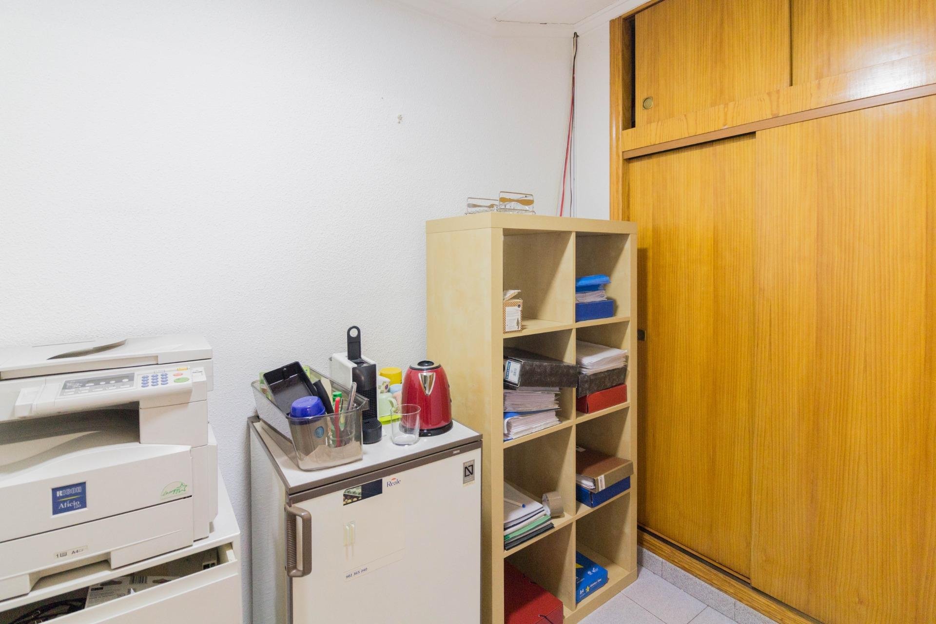 Resale - Oficina - Orihuela - Zona Centro