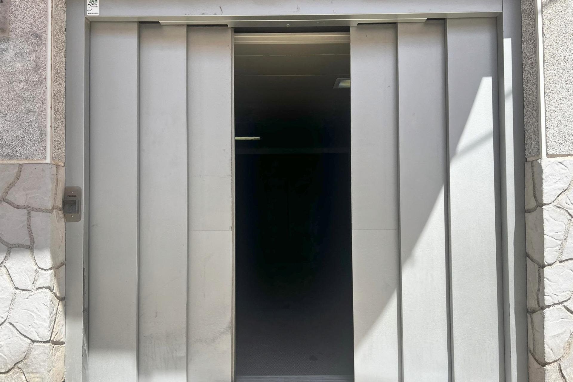 Resale - Parking - Torrevieja - Playa del Cura