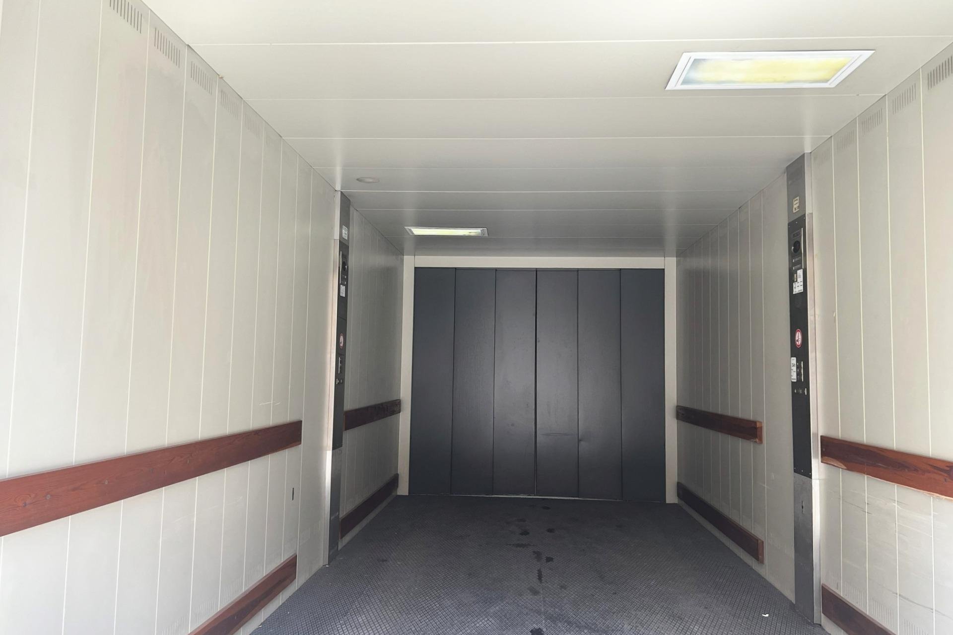 Resale - Parking - Torrevieja - Playa del Cura