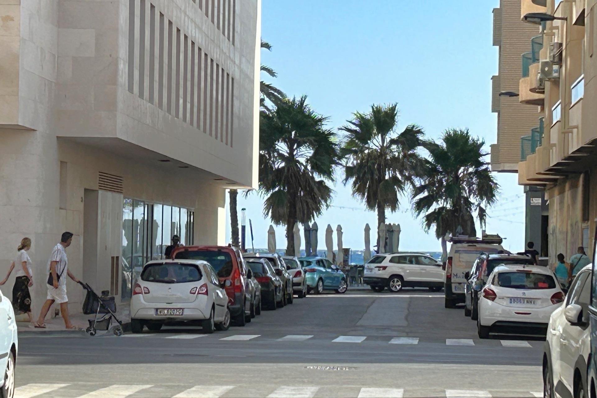 Resale - Parking - Torrevieja - Playa del Cura