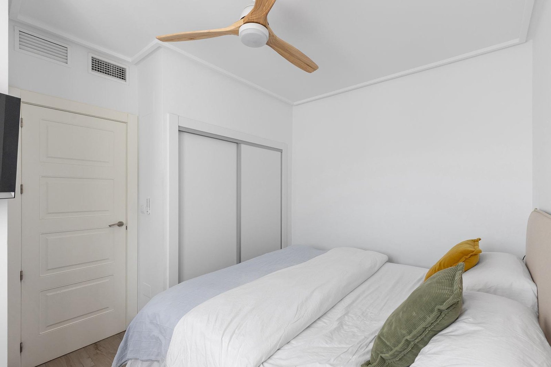 Resale - Penthouse - BAÑOS Y MENDIGO - EL VALLE GOLF RESORT